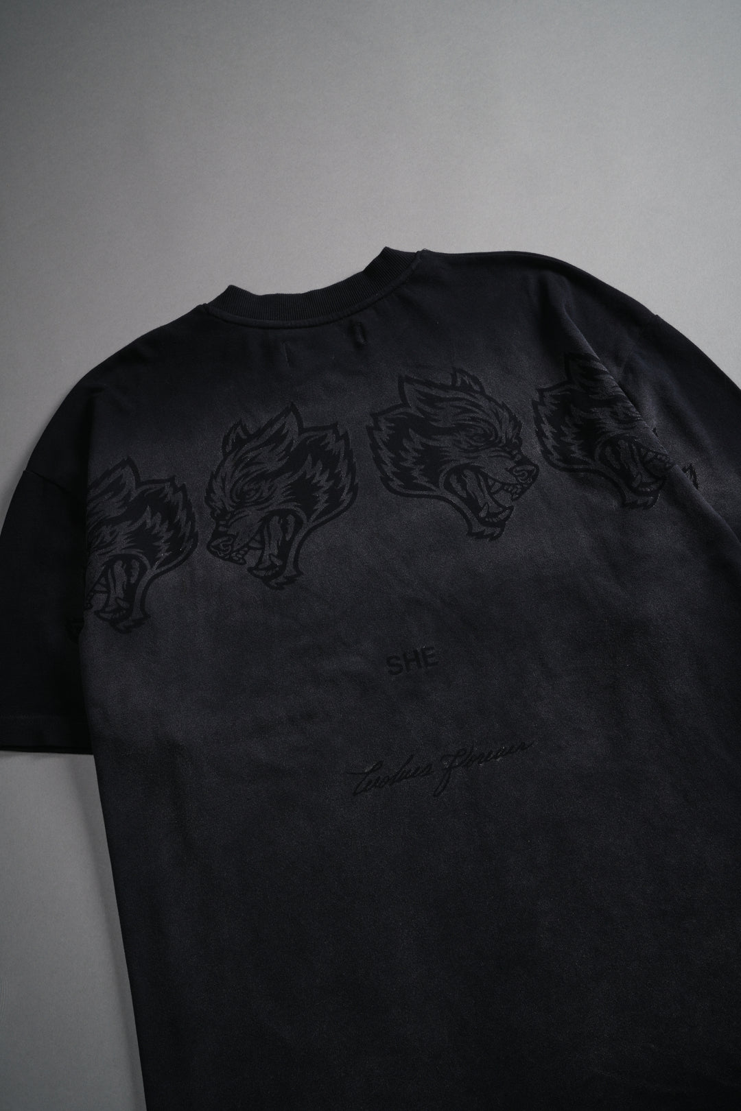 She Has Your Back "Pump Cover" Tee in Black Horizon Sun Fade
