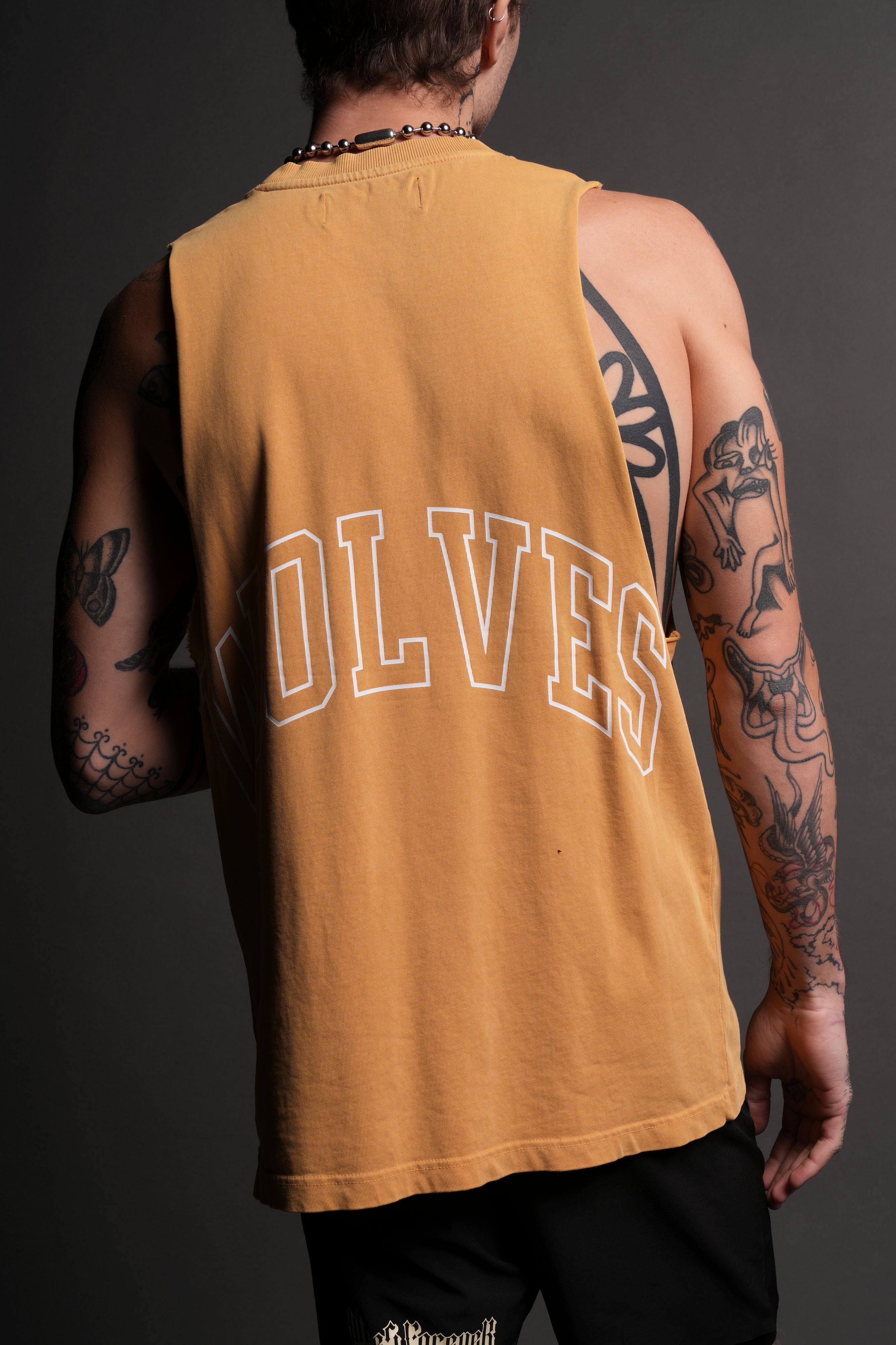 Wolves House "Tommy" Muscle Tee in Golden Yellow