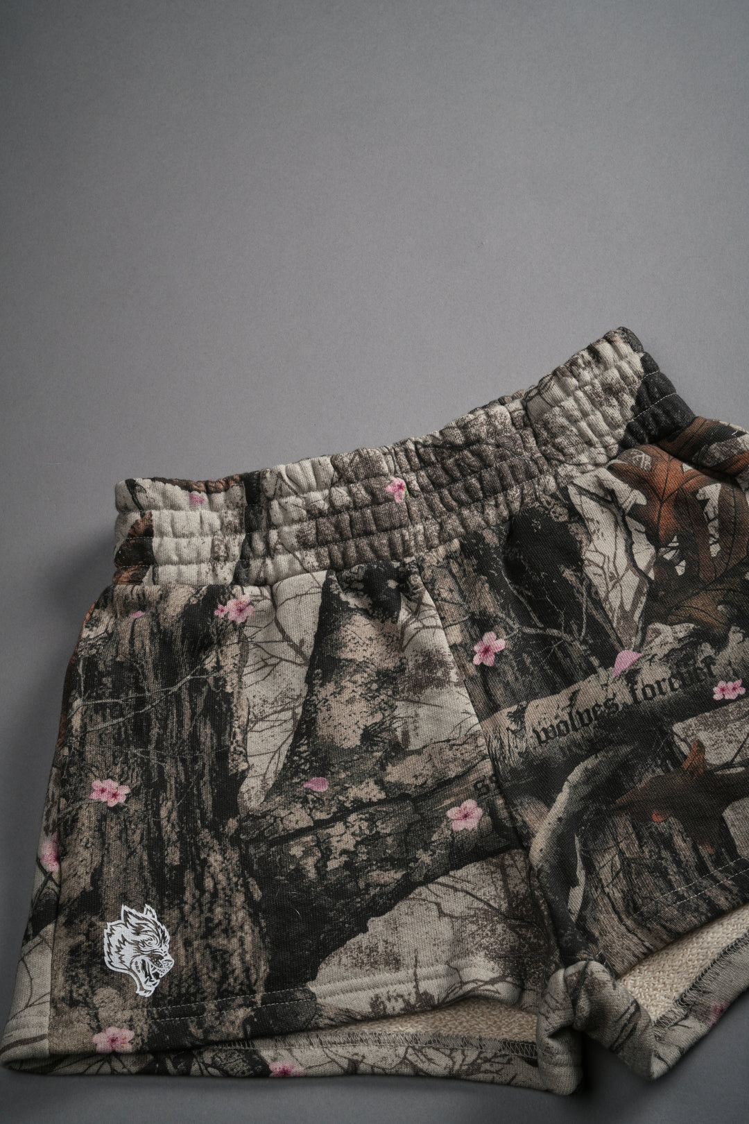 Chopper Appliqué Everson Sweat Shorts in Cherry Blossom Woodland Camo