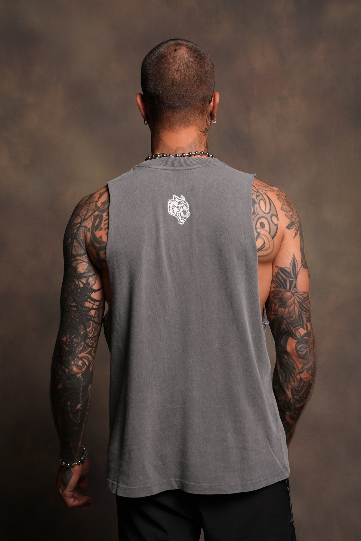 Dama De Las Rosas V2 Tommy Muscle Tee In Slate Gray