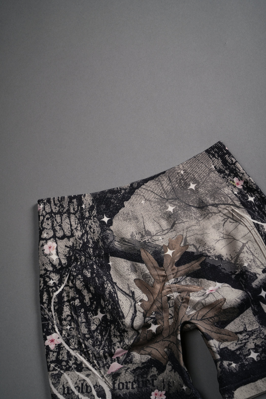Warrior's Fire Everson Seamless "Huxley" Shorts in Starry Blossom Woodland Camo
