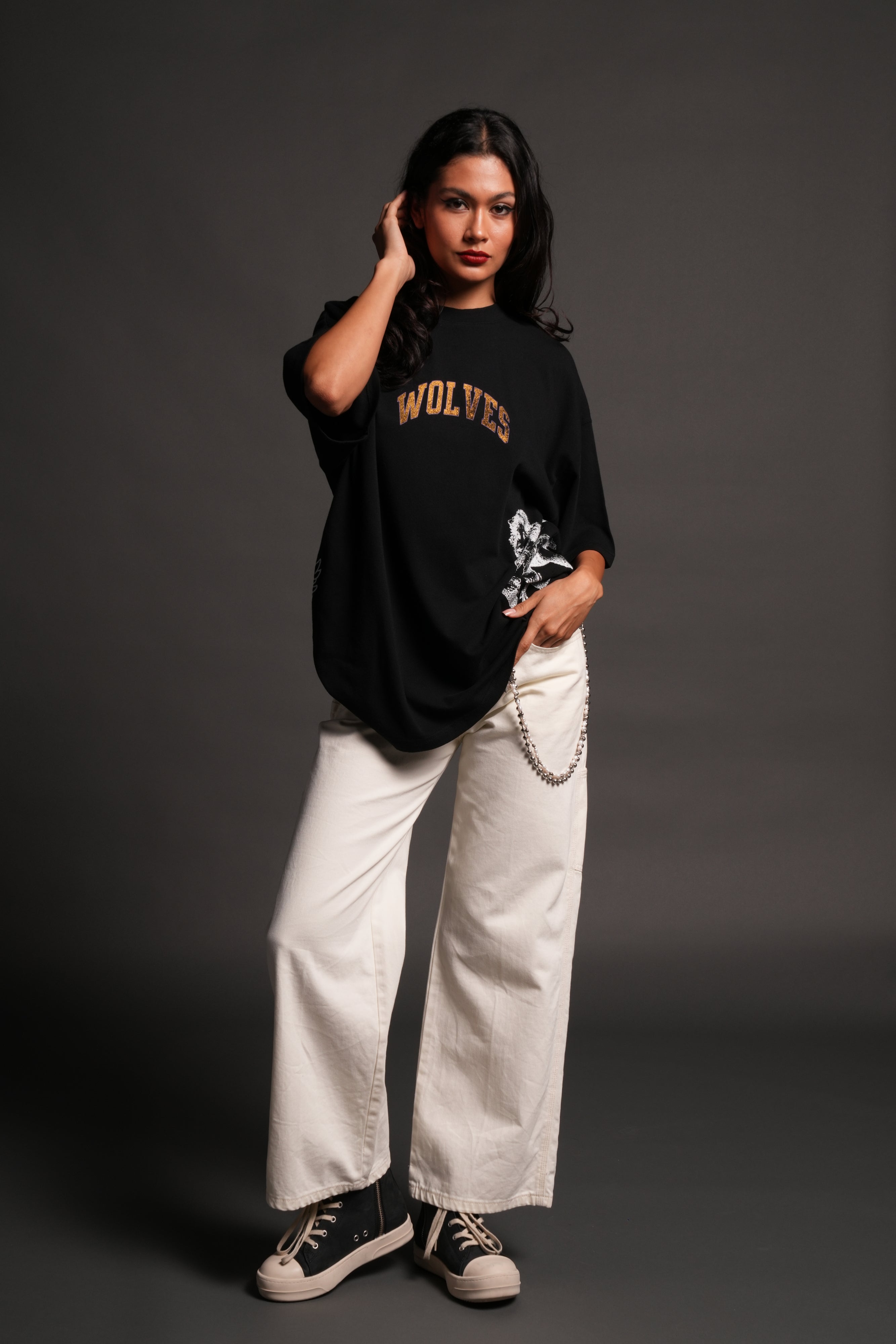 La Has Your Back Premium Oversized Tee in Black