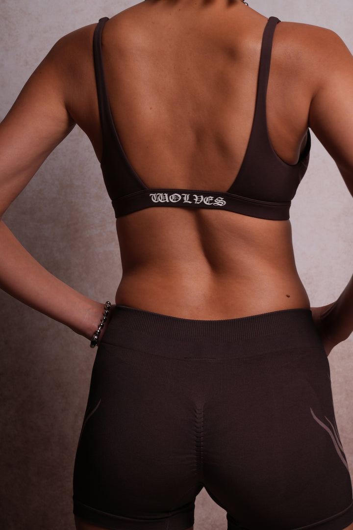 Chopper V Sports Bra in Darc Garnet