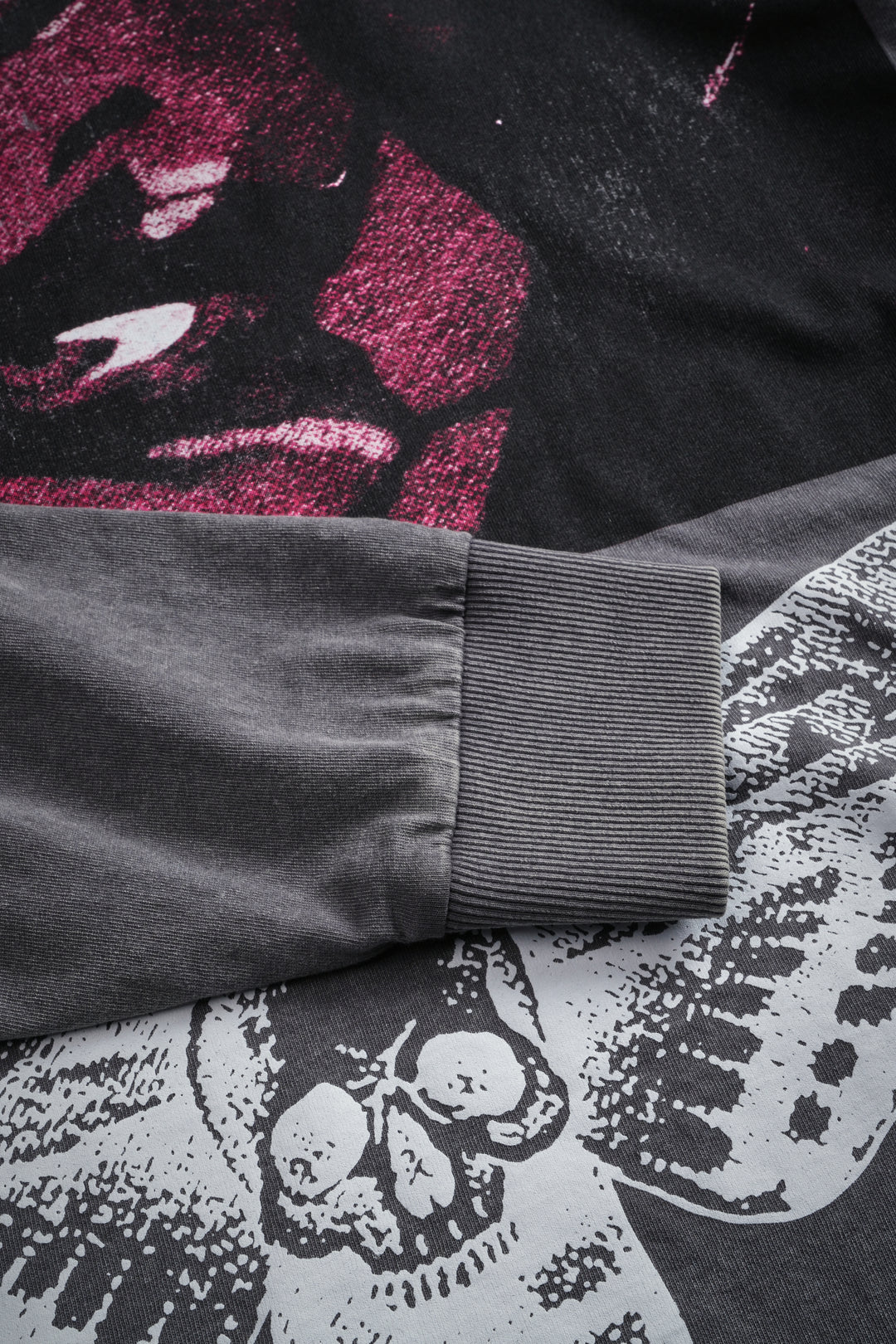 The Shadow Grunge Mid Length Raw Hem Ls Tee in Slate Gray