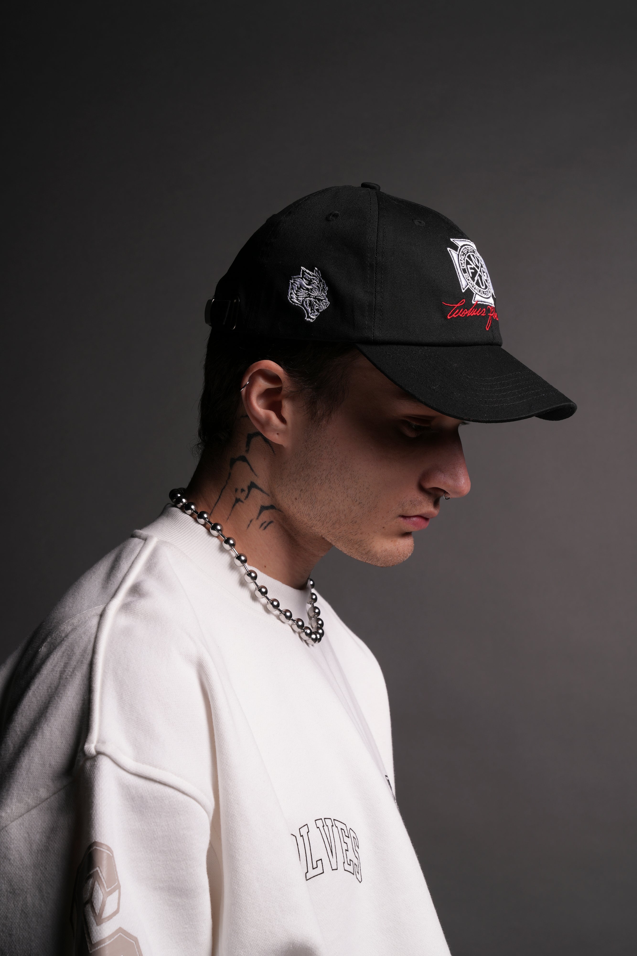 【きれいめファッション51選】上品さと清潔感をキープし Our Fire Dad Hat V2 in Black – DarcSport 帽子
