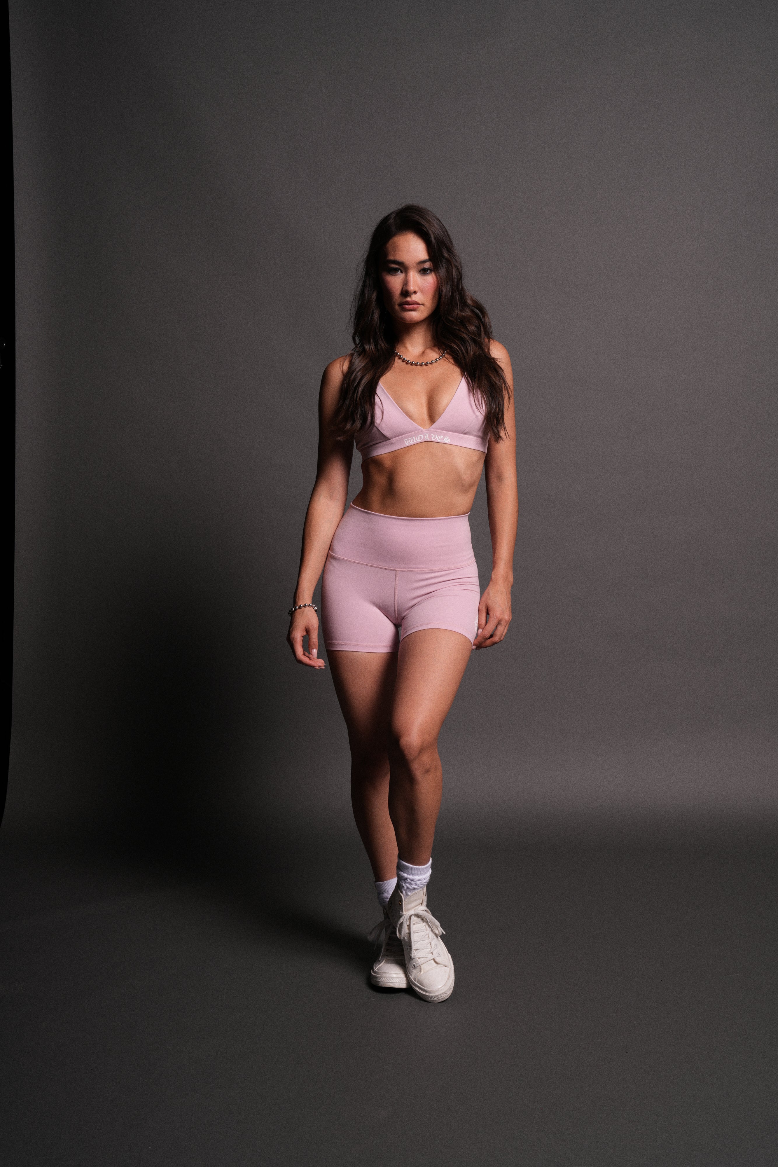 She Chopper V Sports Bra in Pink Dust