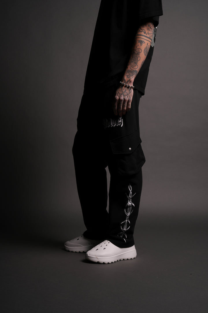 You'll Know It Bigelow Cargo Sweat Pants in Black