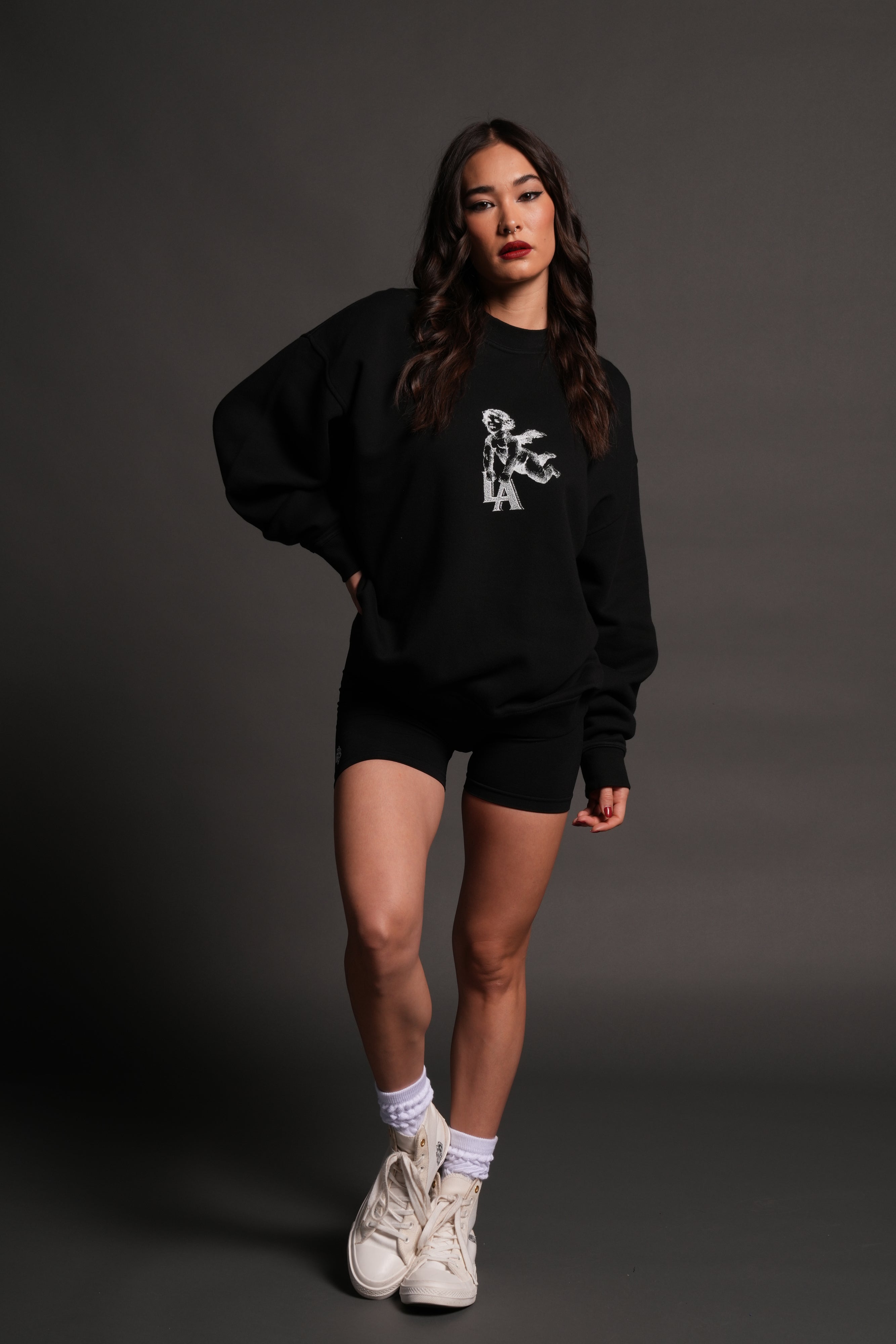 La Cherub London Crewneck in Black