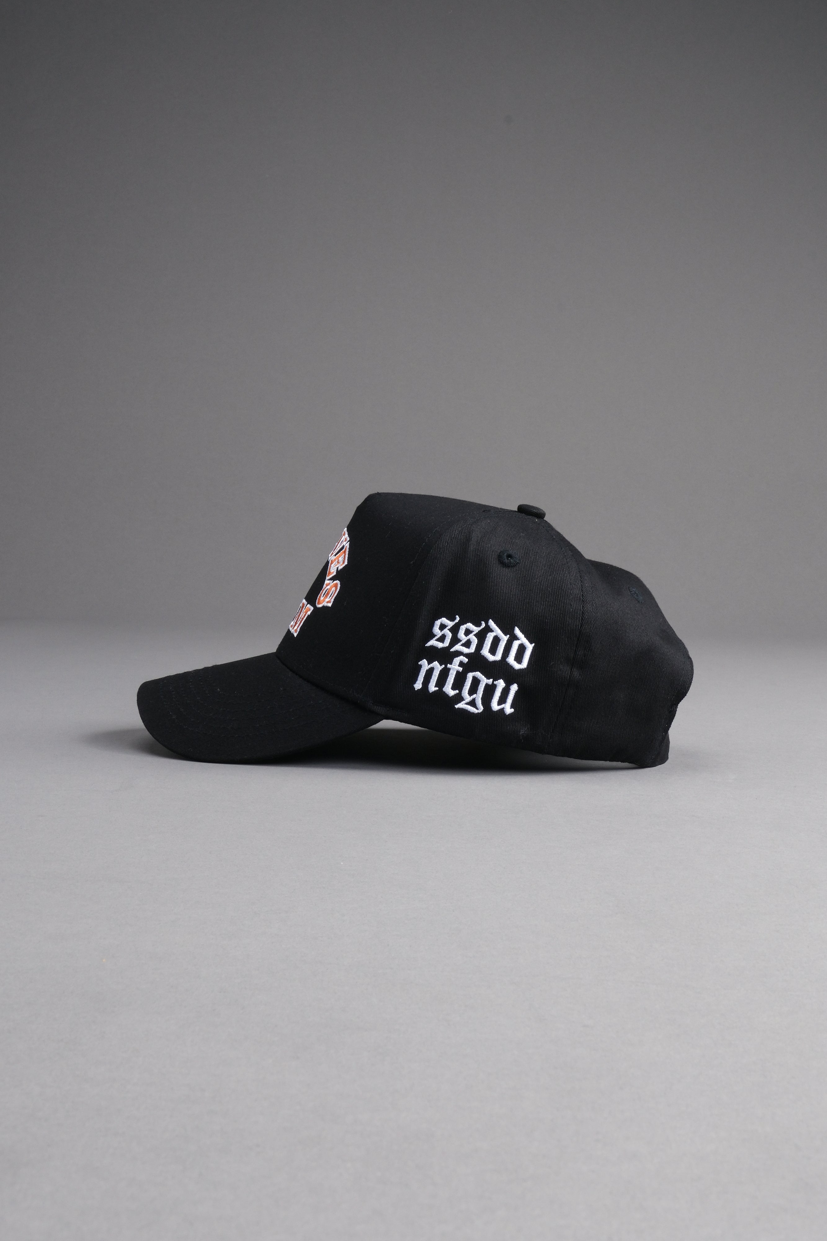Wolves Gym V2 5 Panel Hat in Black