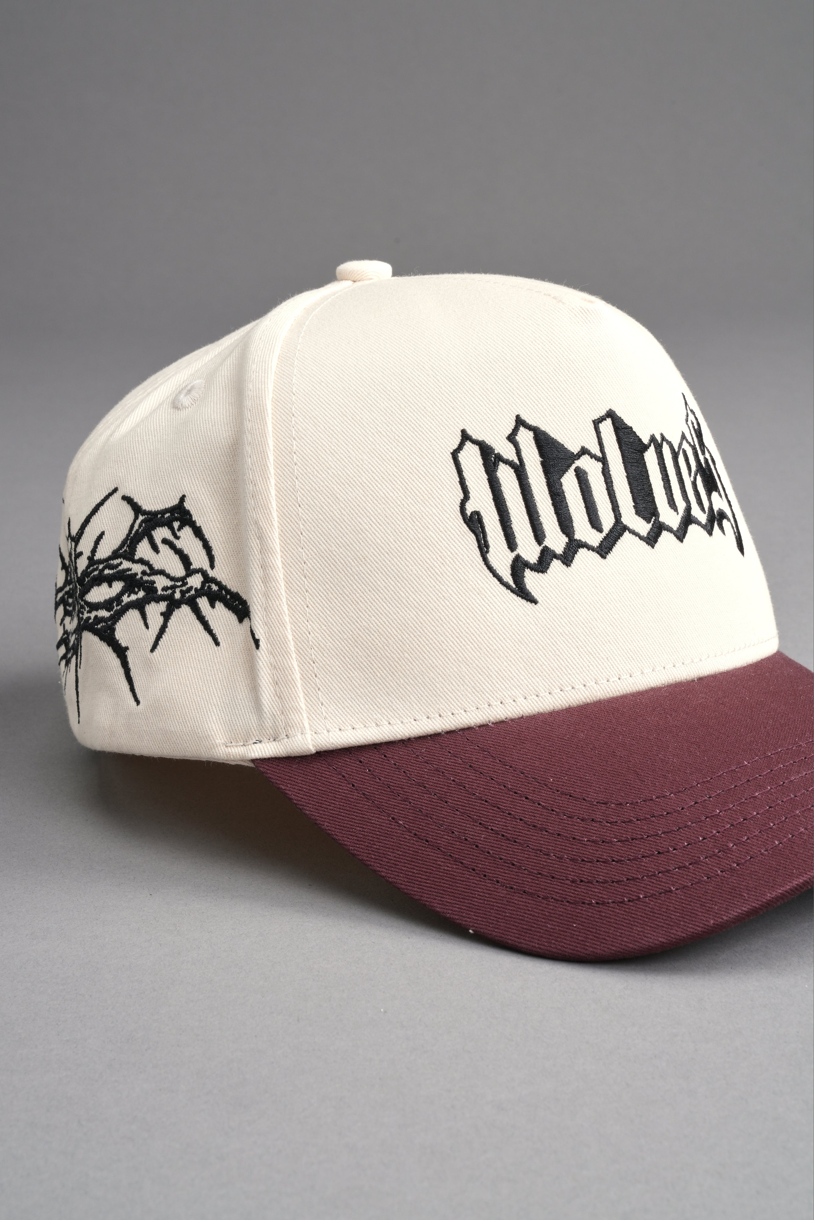 Thorns 5 Panel Hat in Cream/Oxblood