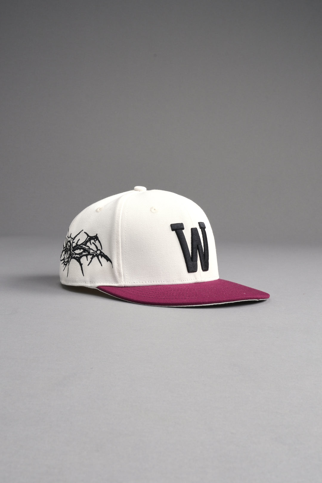 Thorns Fitted Cap in Cream/Oxblood