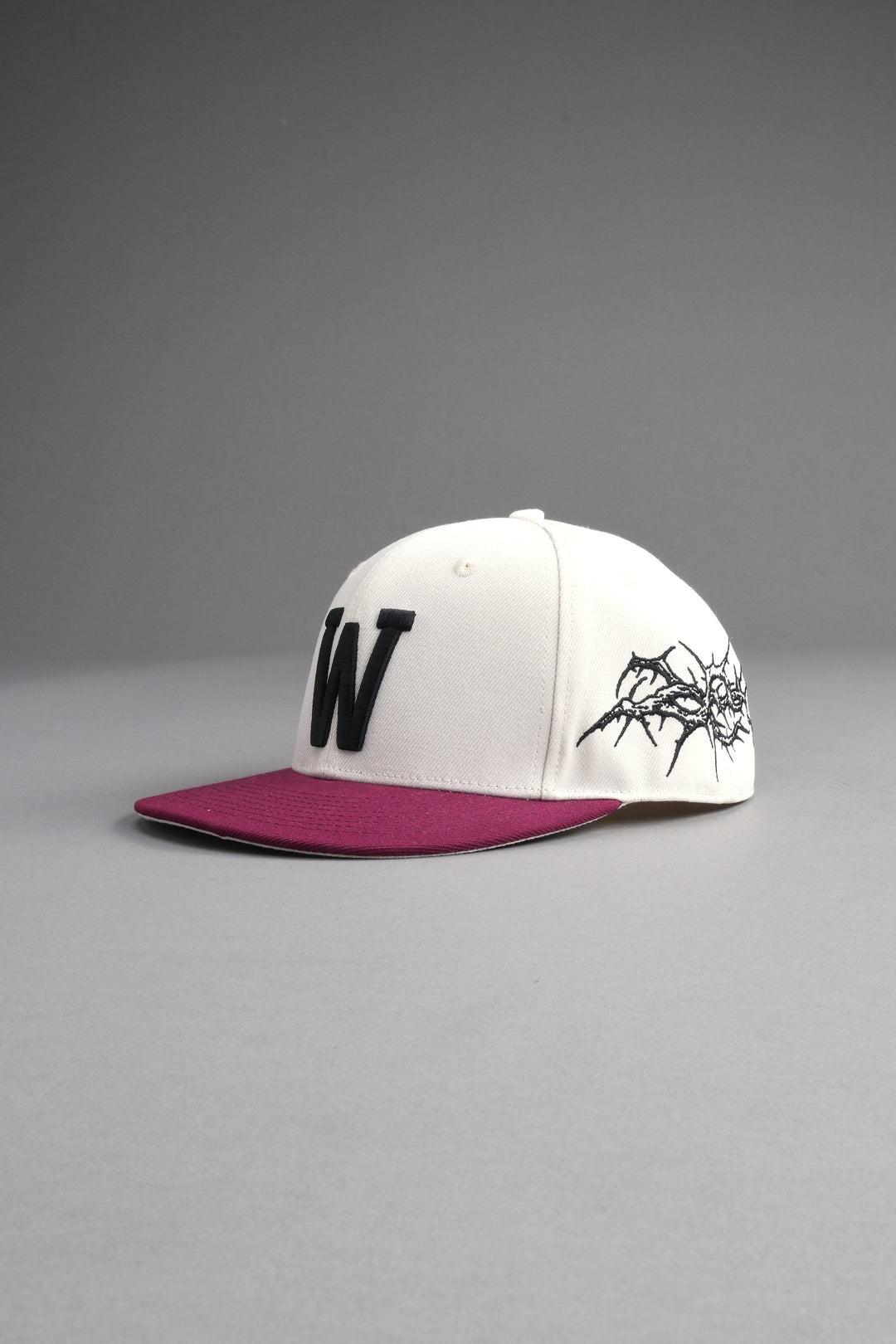 Thorns Fitted Cap in Cream/Oxblood