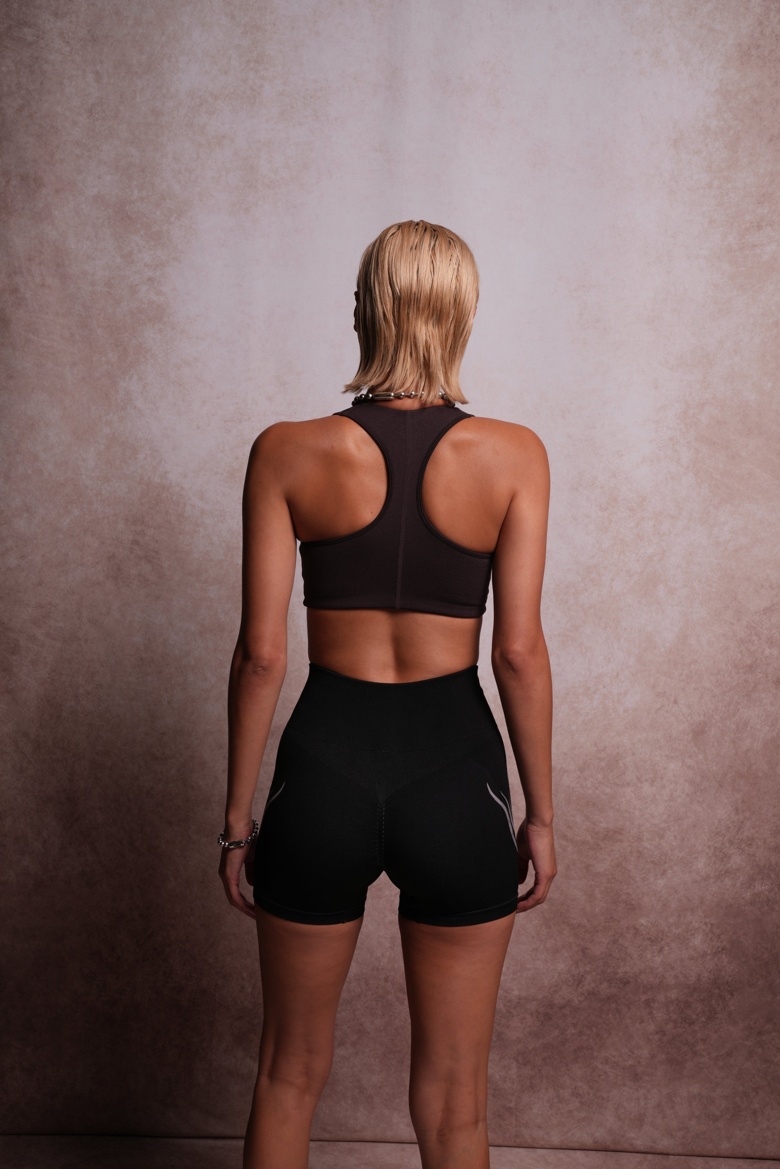 Single Wolf "Everson" Seamless Twist Bra in Darc Garnet