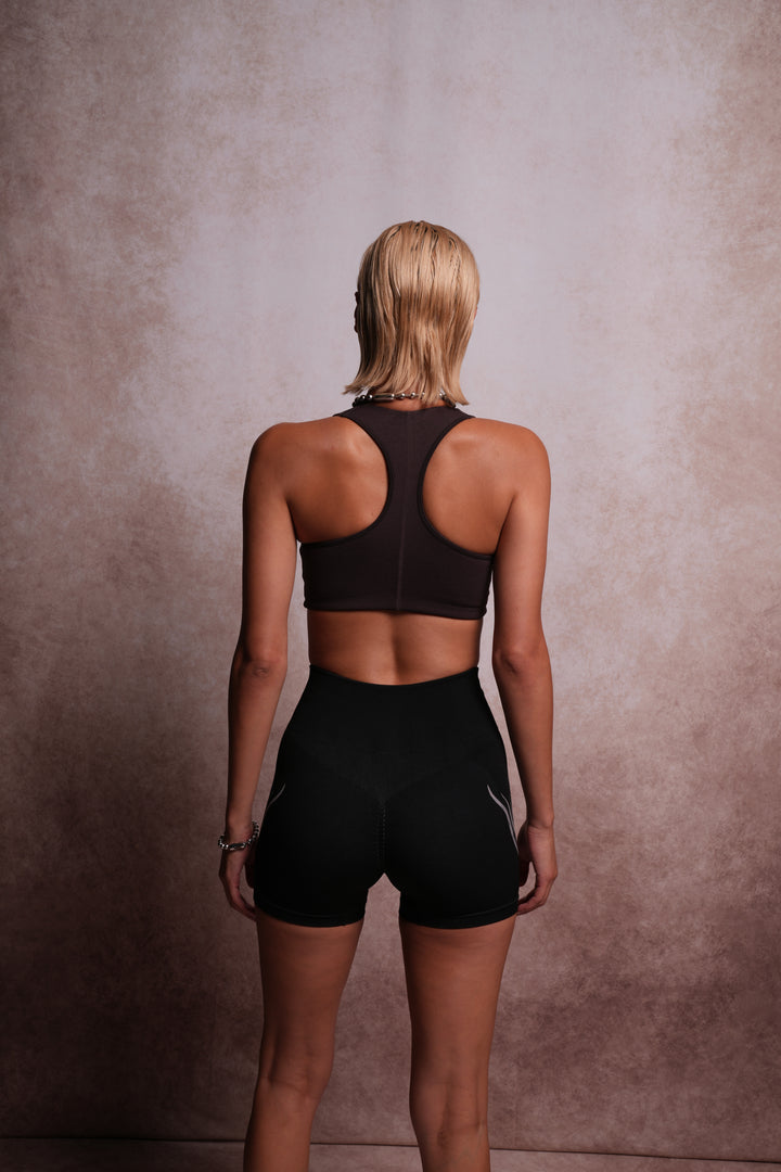 Single Wolf "Everson" Seamless Twist Bra in Darc Garnet