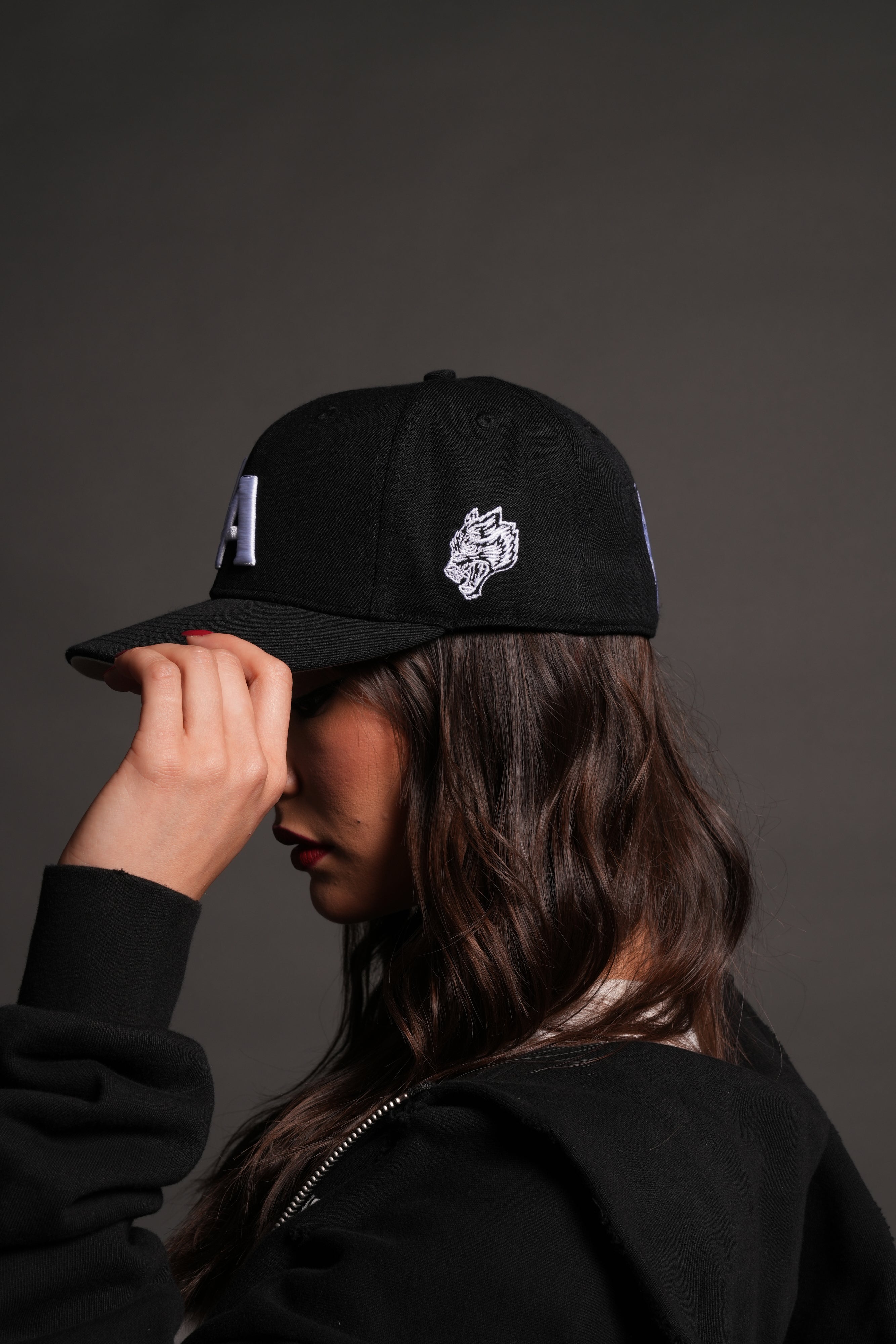 Los Angeles Forever Fitted Cap in Black