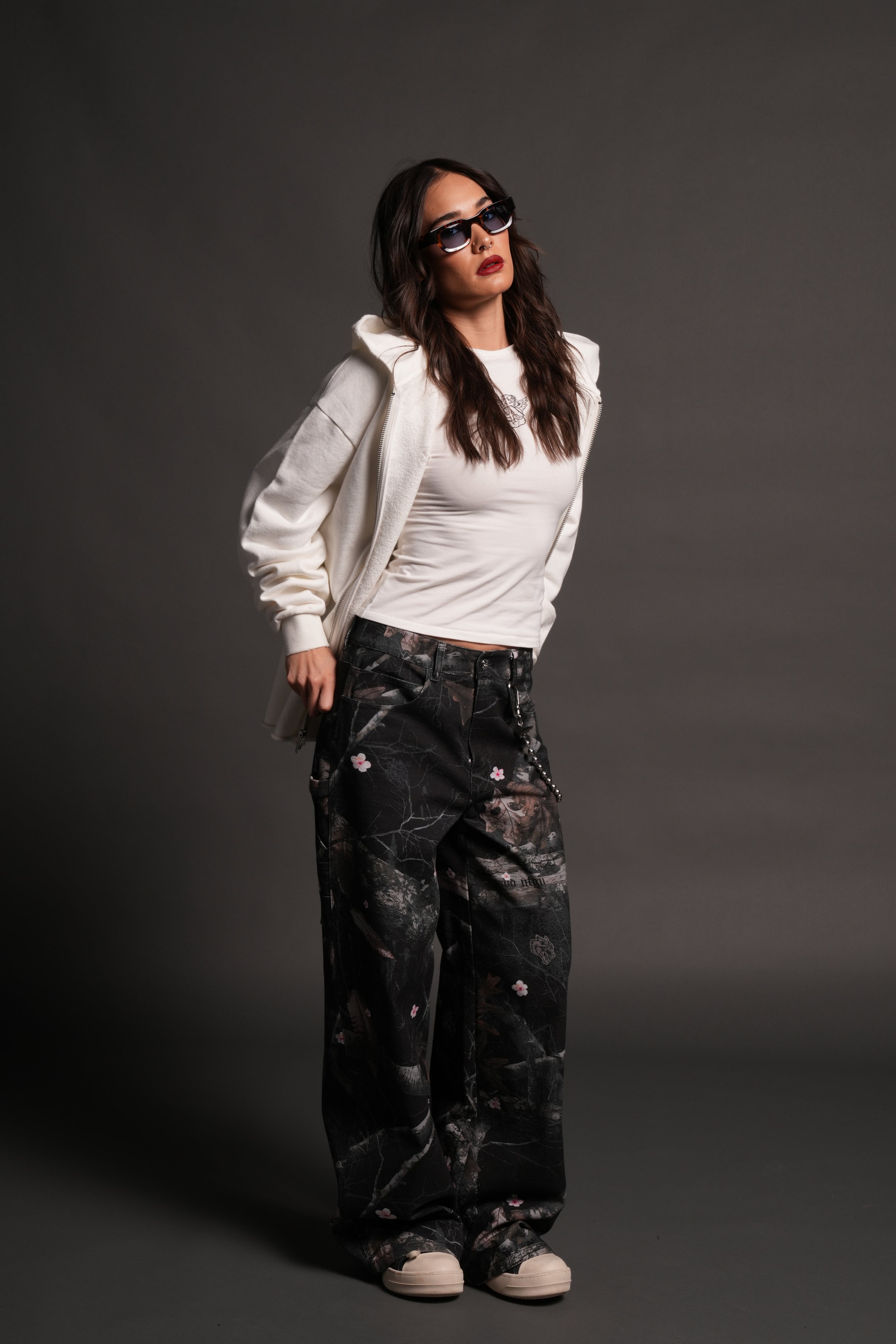 Los Cherub Distressed Grunge Mid Length Raw Hem Zip Hoodie in Cream