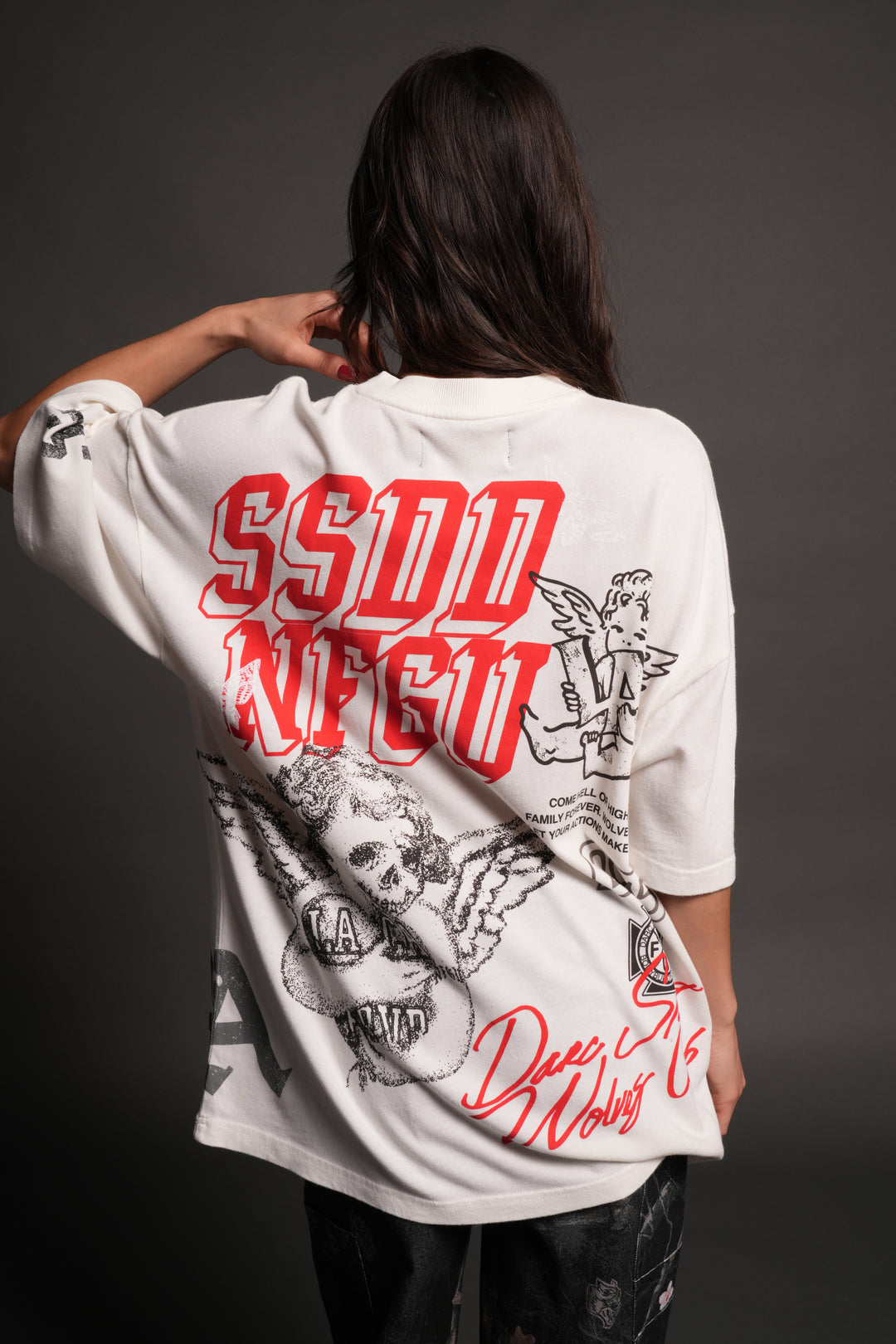 La Ca Frvr Premium Oversized Tee in Cream