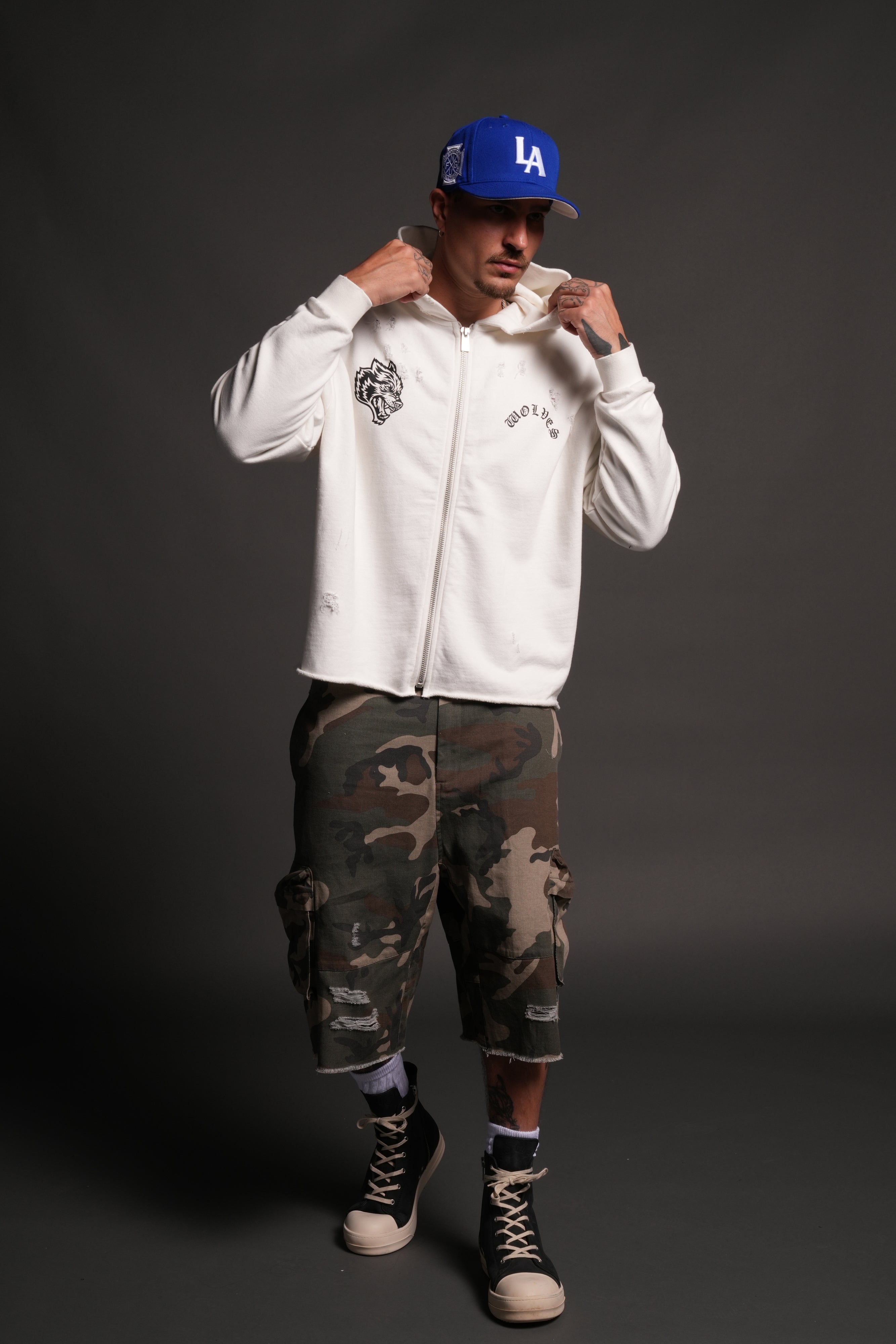 Los Cherub Distressed Grunge Mid Length Raw Hem Zip Hoodie in