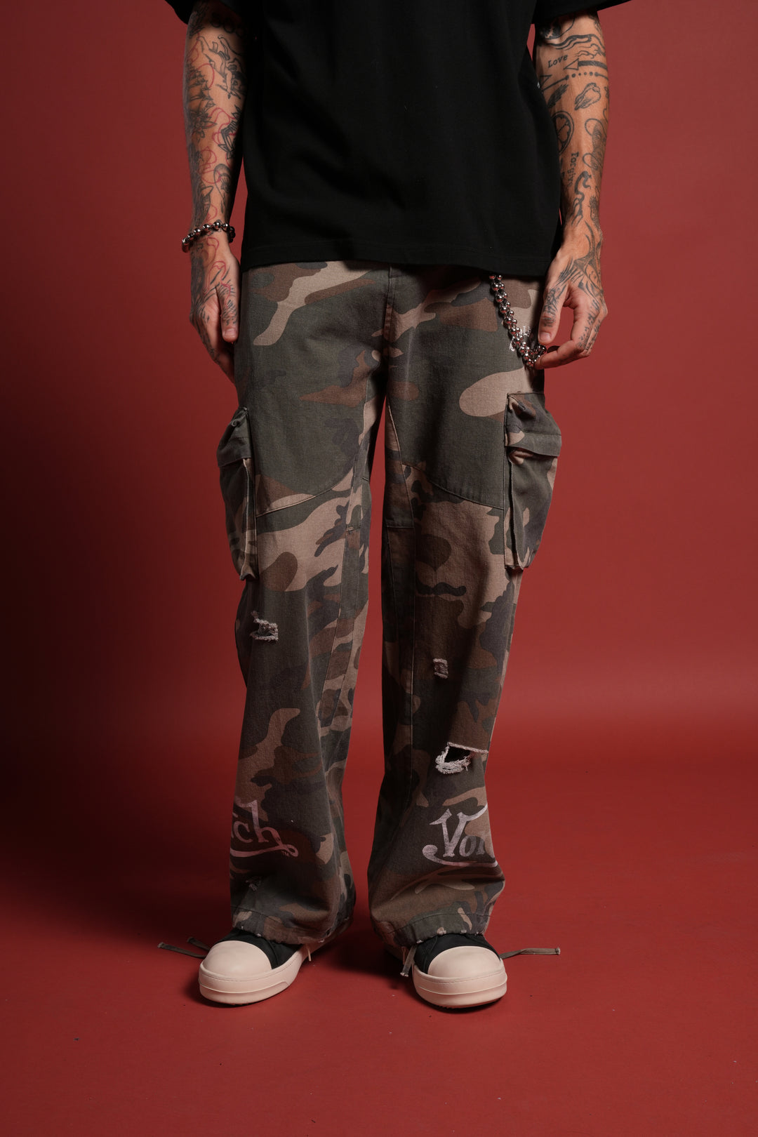 Hellbound Duke Cargo Pants in DSVD Green Camo