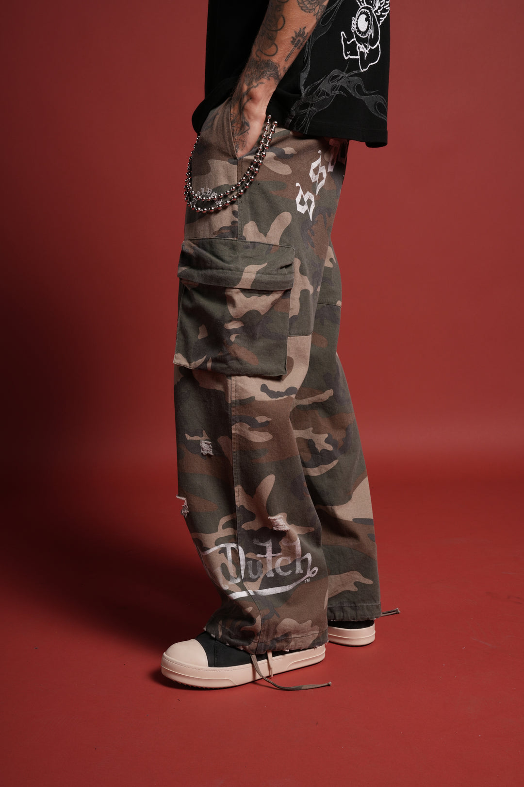 Hellbound Duke Cargo Pants in DSVD Green Camo