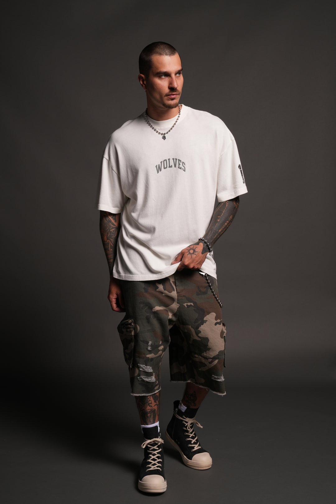 La Ca Frvr Premium Oversized Tee in Cream