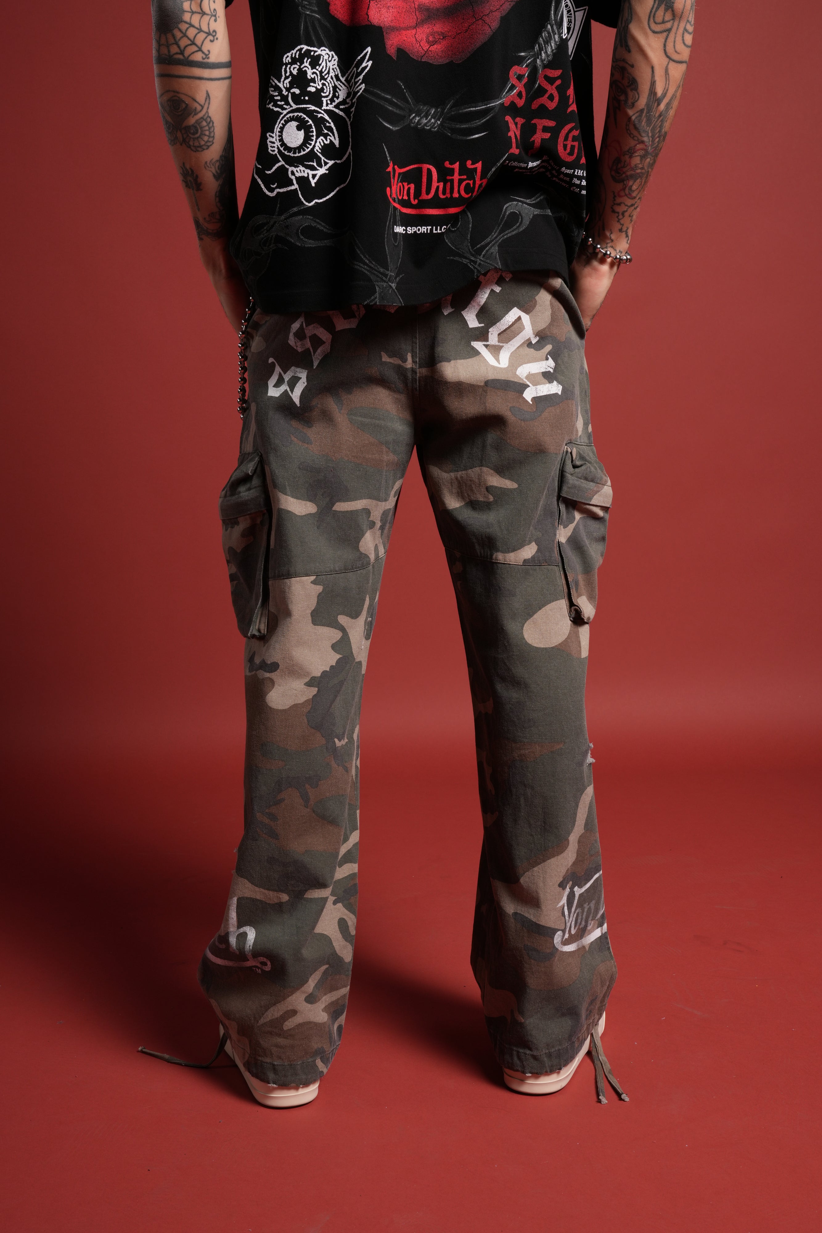 Hellbound Duke Cargo Pants in DSVD Green Camo