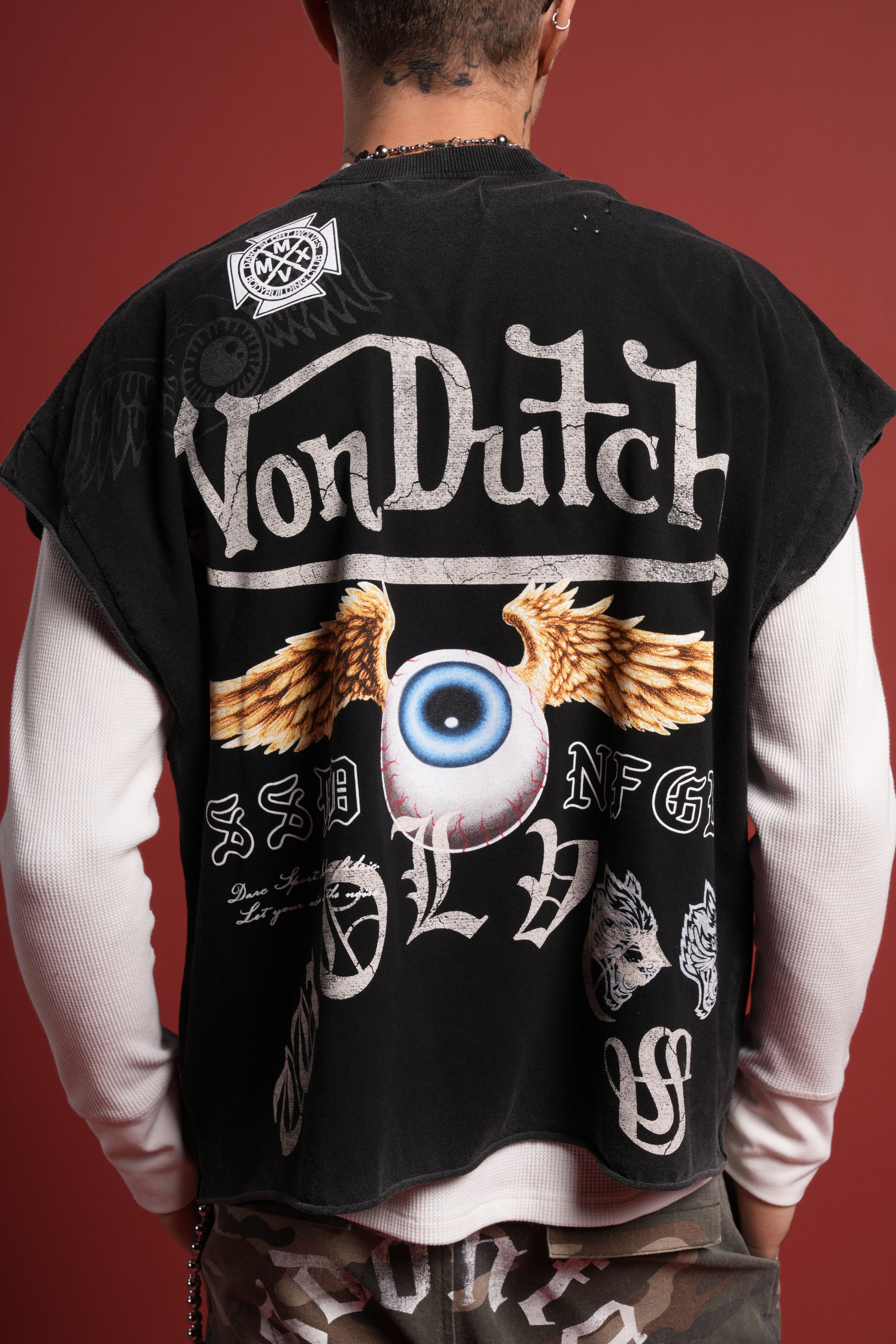 DSVD NFGU Distressed Grunge Cut-Off Mid-Length Raw Hem Tee in Black