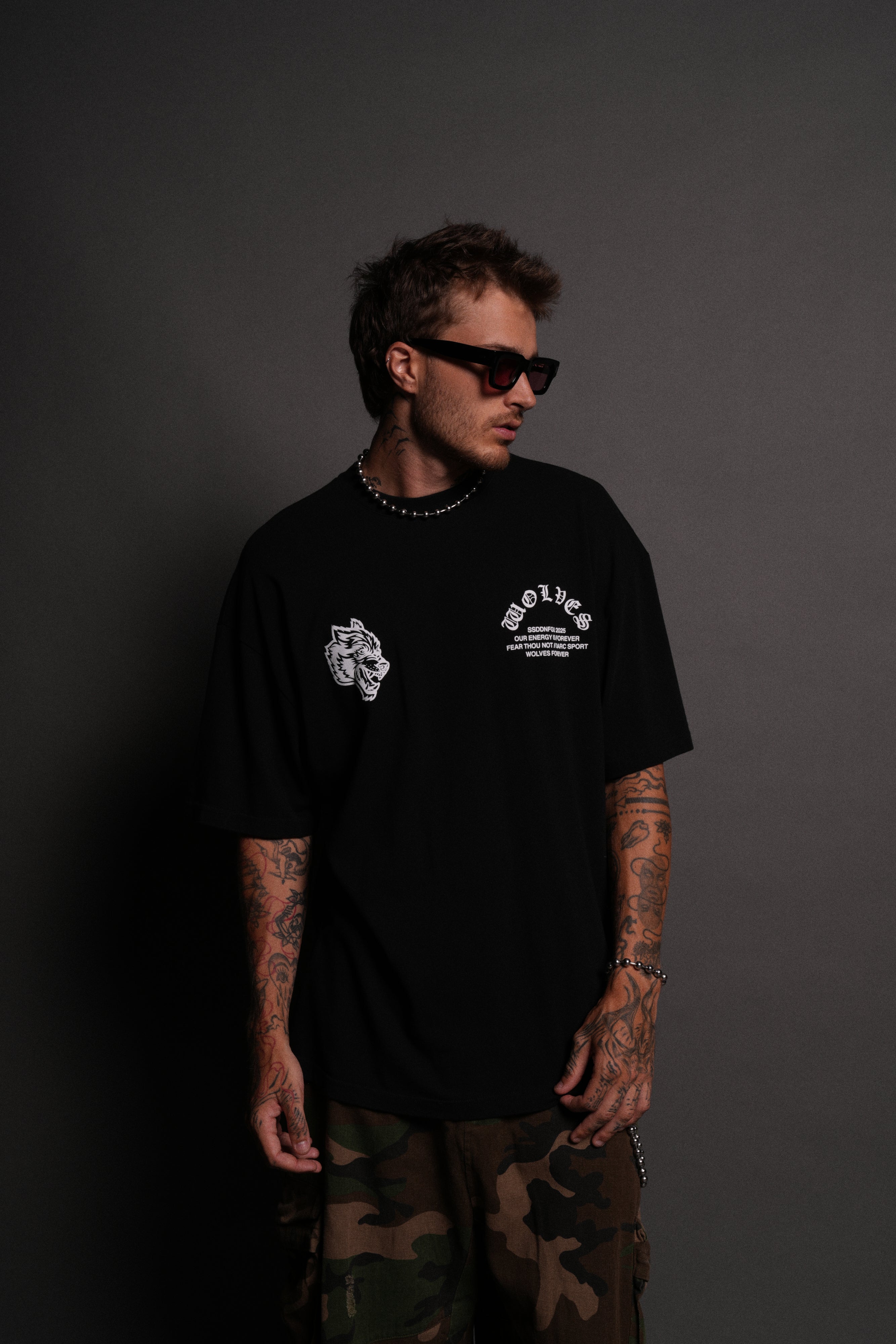 Darc Mori "Side By Side" Series Premium Oversized Tee in Black