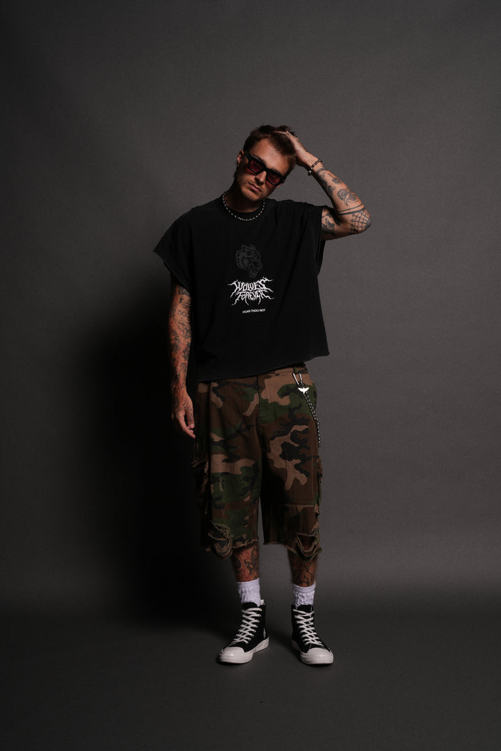 Casted Out Grunge Cut-Off Tee in Black