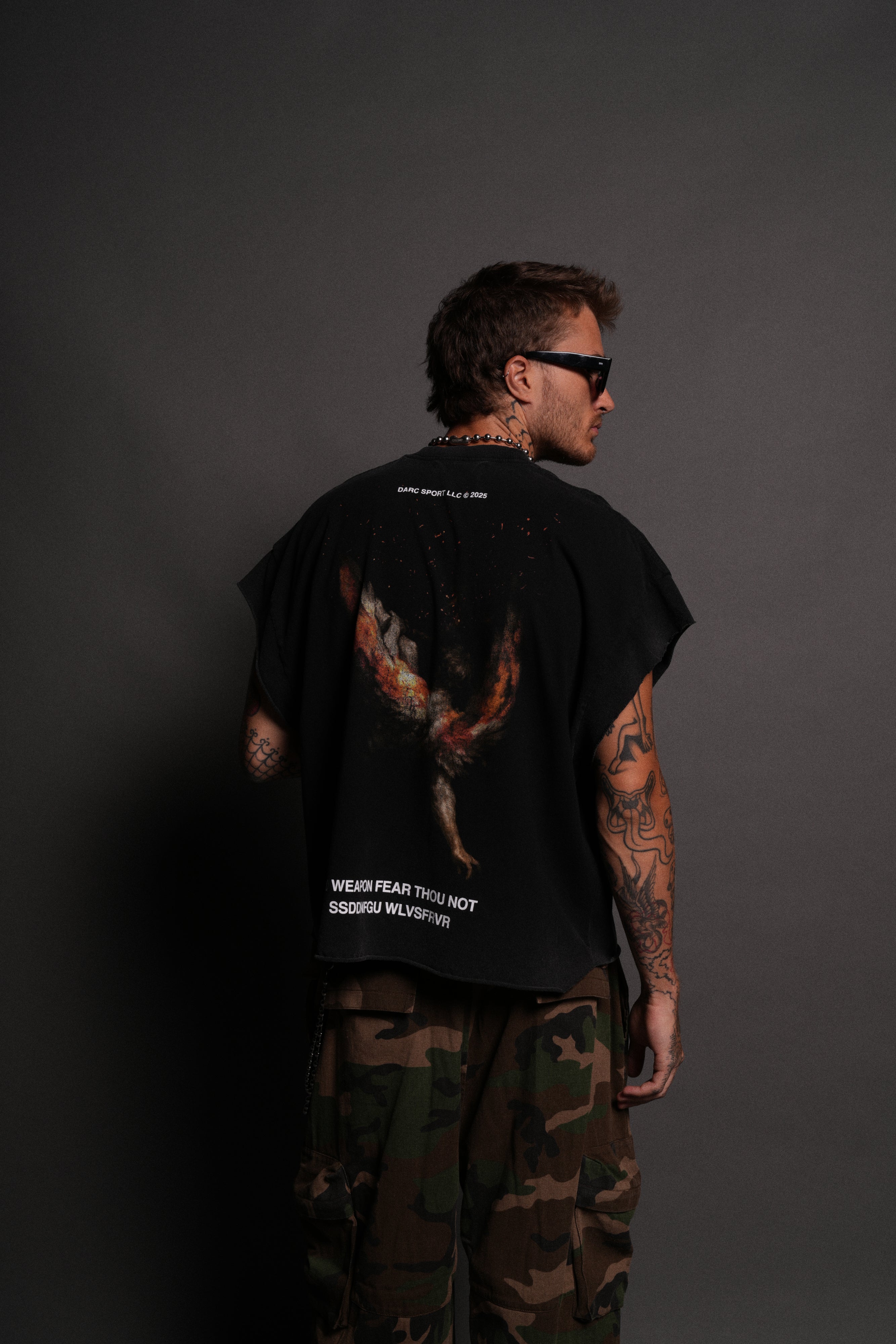 Casted Out Grunge Cut-Off Tee in Black