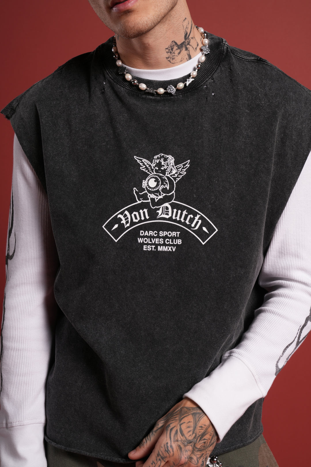 Darc Covenant Distressed Grunge Mid-Length Raw Hem Muscle Tee in Black