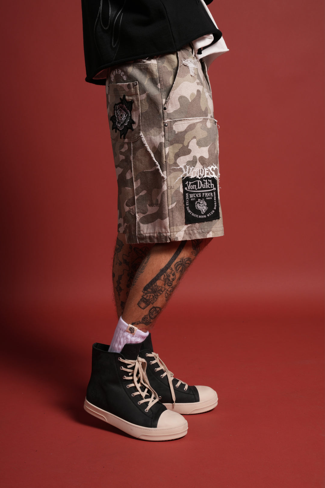 Darc Vice Distressed Denim Carpenter Shorts in DSVD Green Camo