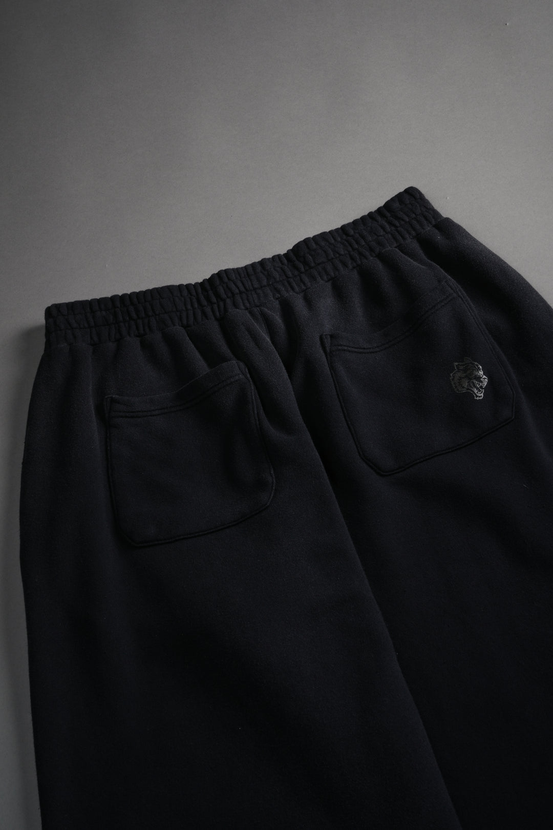 Darc Wandering Moaty Sweat Pants in Black Drift Wash
