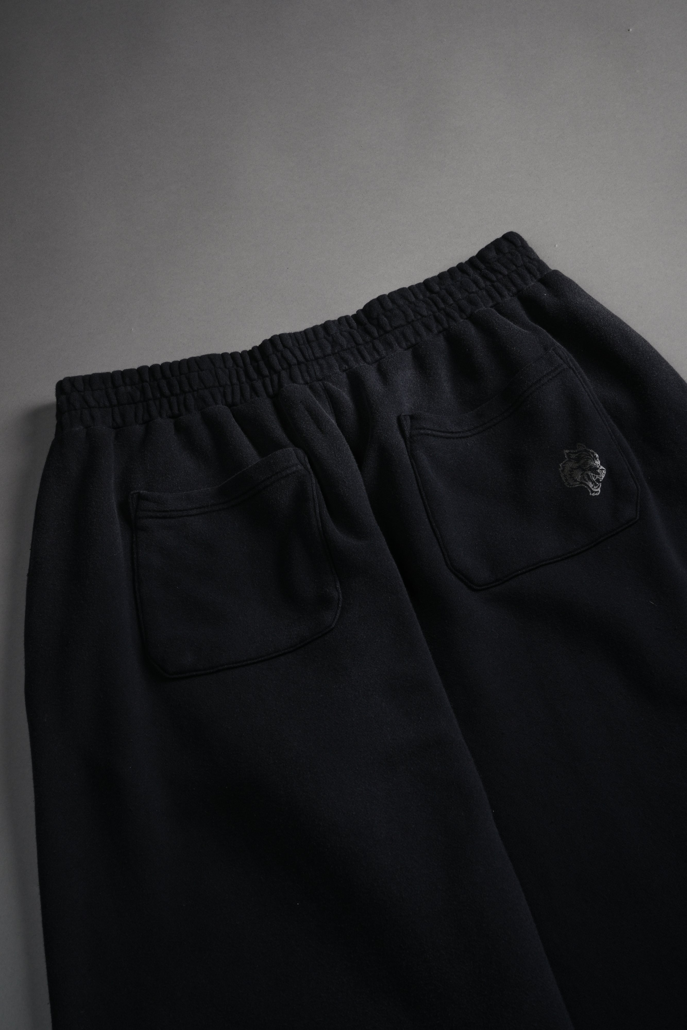 Darc Wandering Moaty Sweat Pants in Black Drift Wash