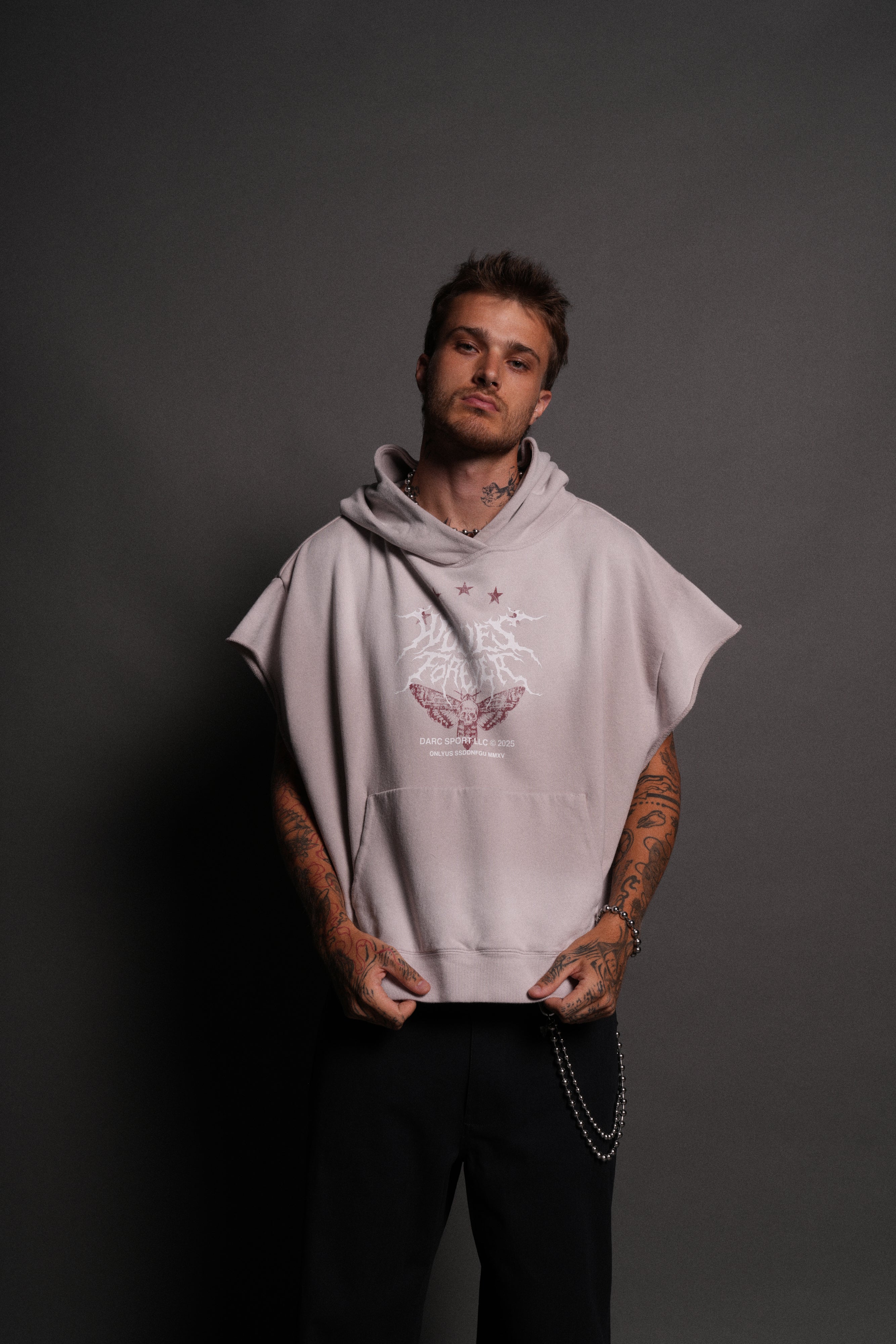 Iron Pack Grunge Gage Cap Sleeve Hoodie in Clay