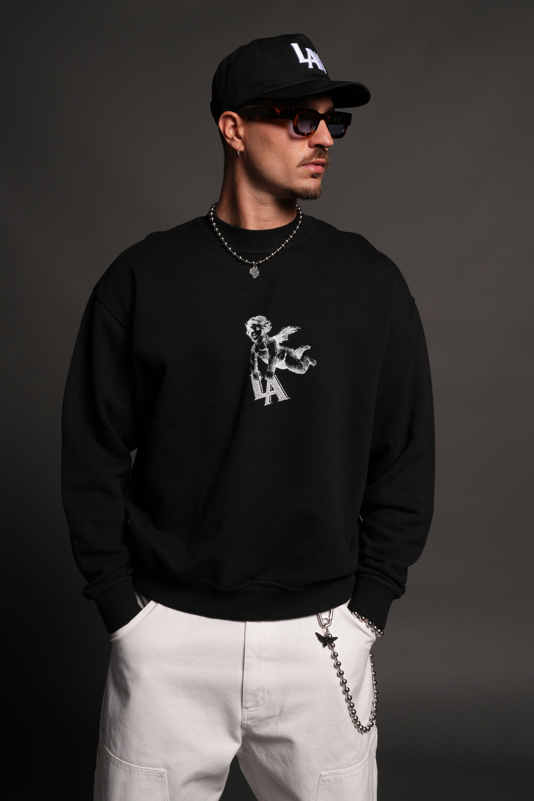 La Cherub London Crewneck in Black