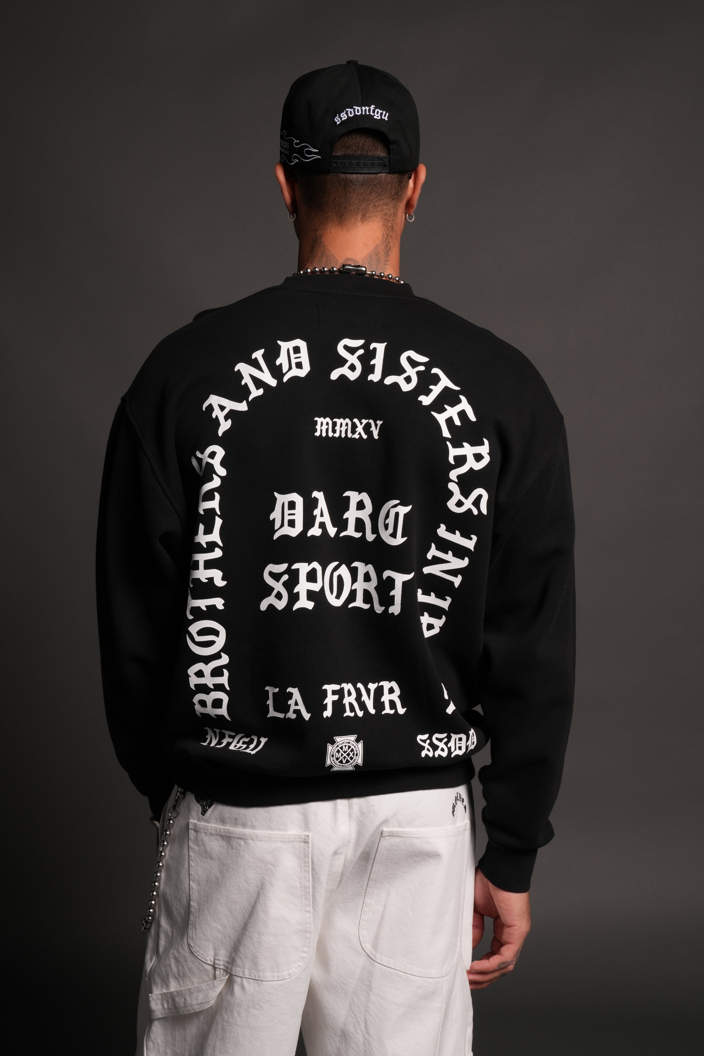 La Cherub London Crewneck in Black