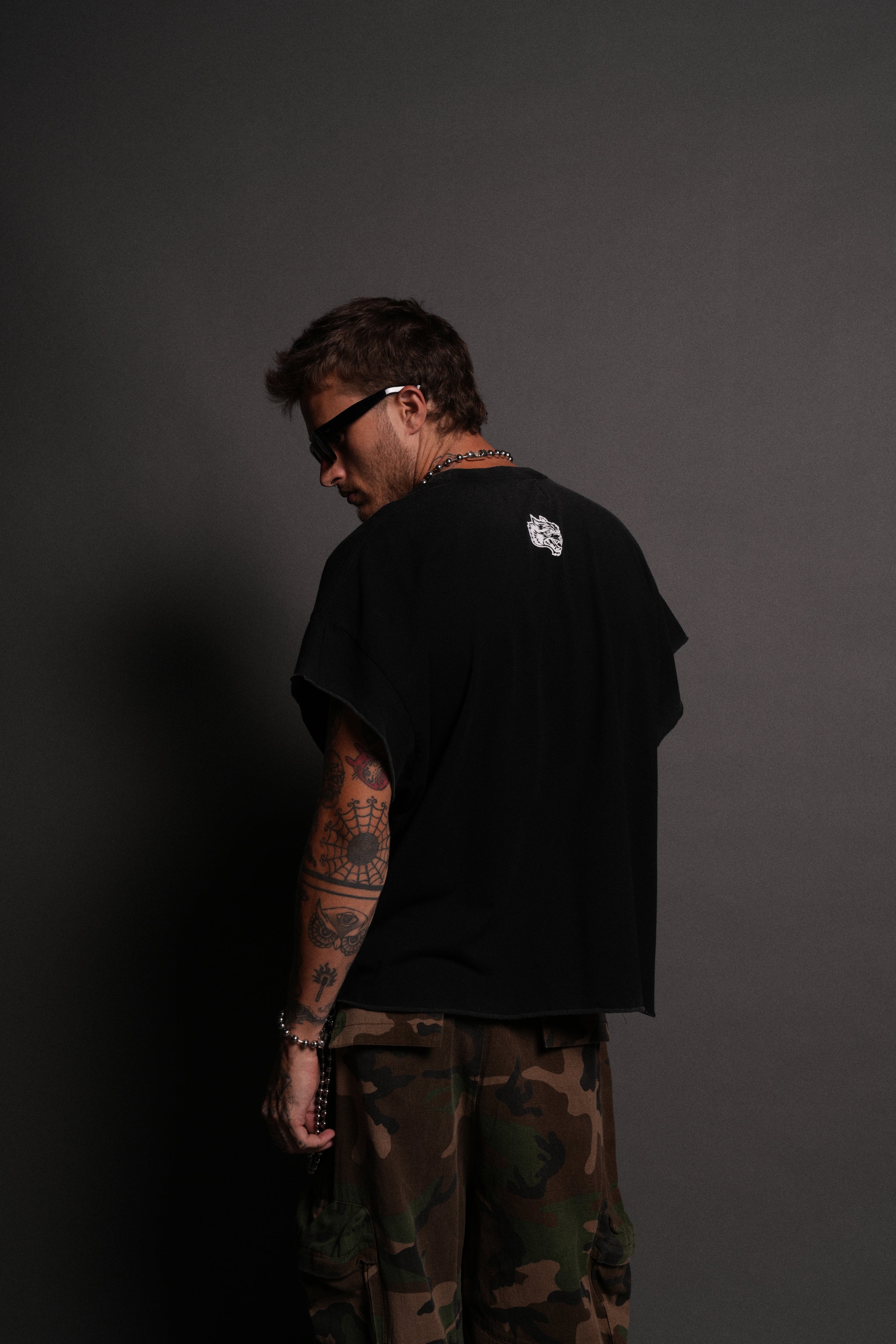 Iron Pack Grunge Cut-Off Tee in Black