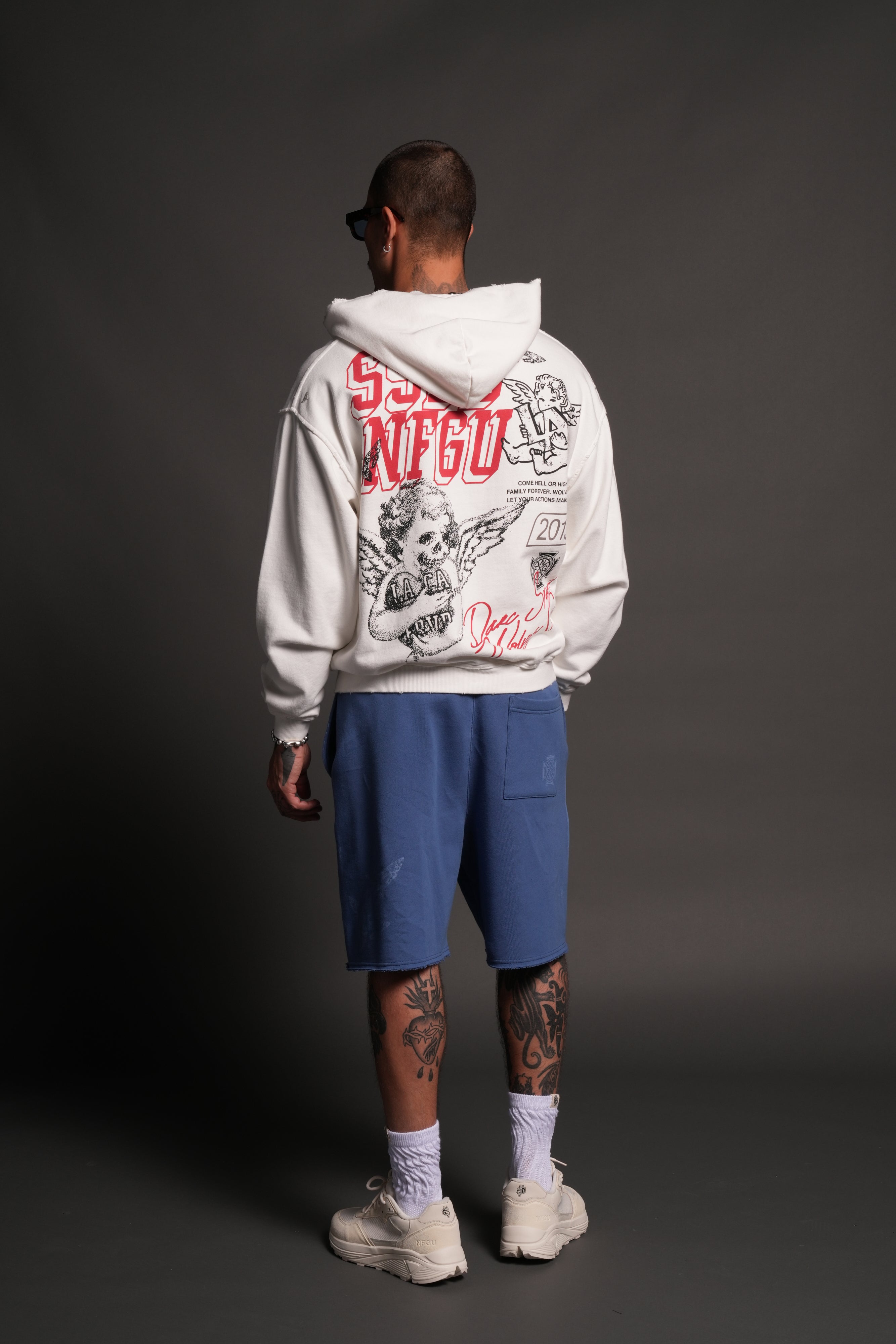 La Ca Frvr Grunge Moatis Zip Hoodie in Cream – DarcSport
