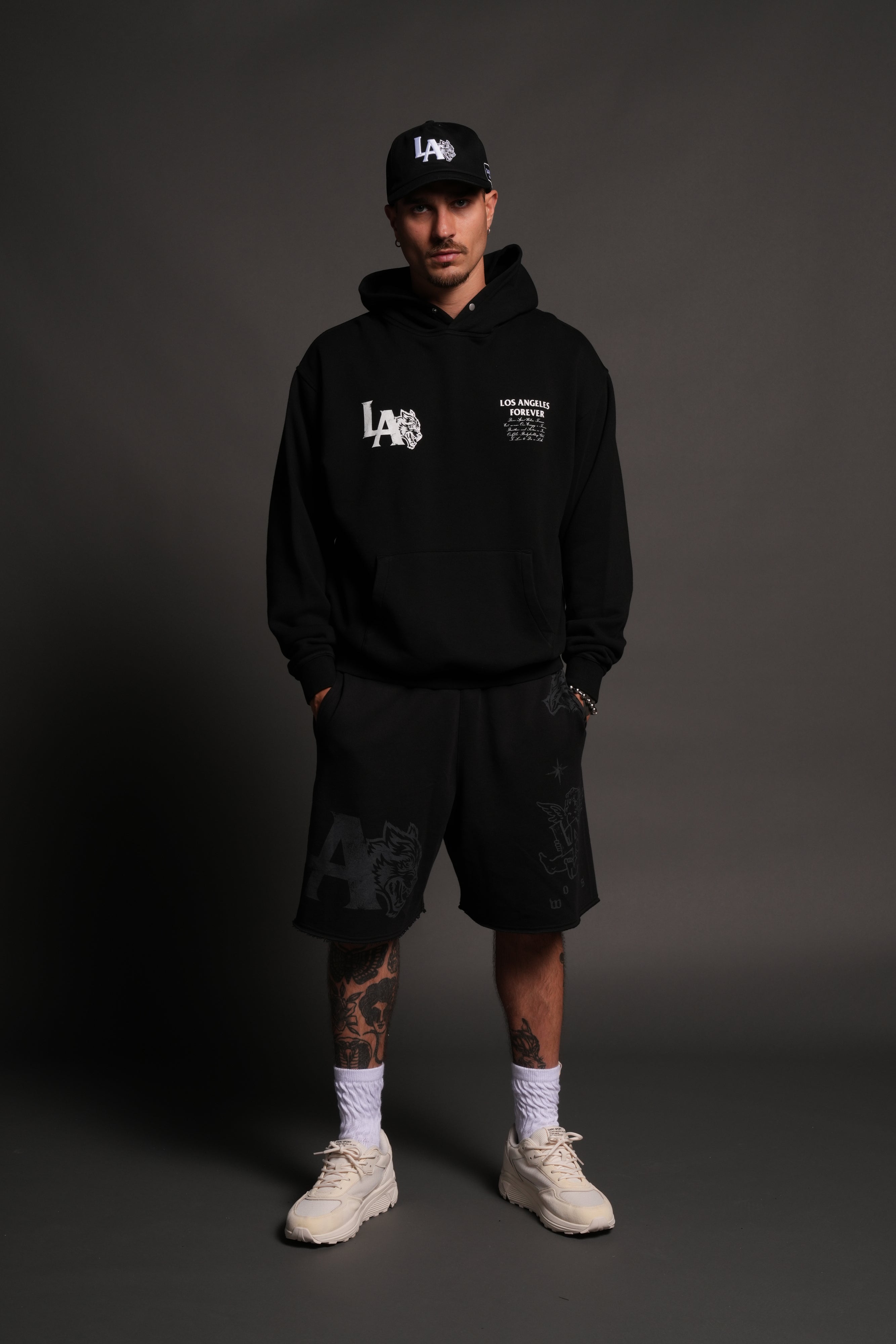 La Wolves V2 Pierce Hoodie in Black