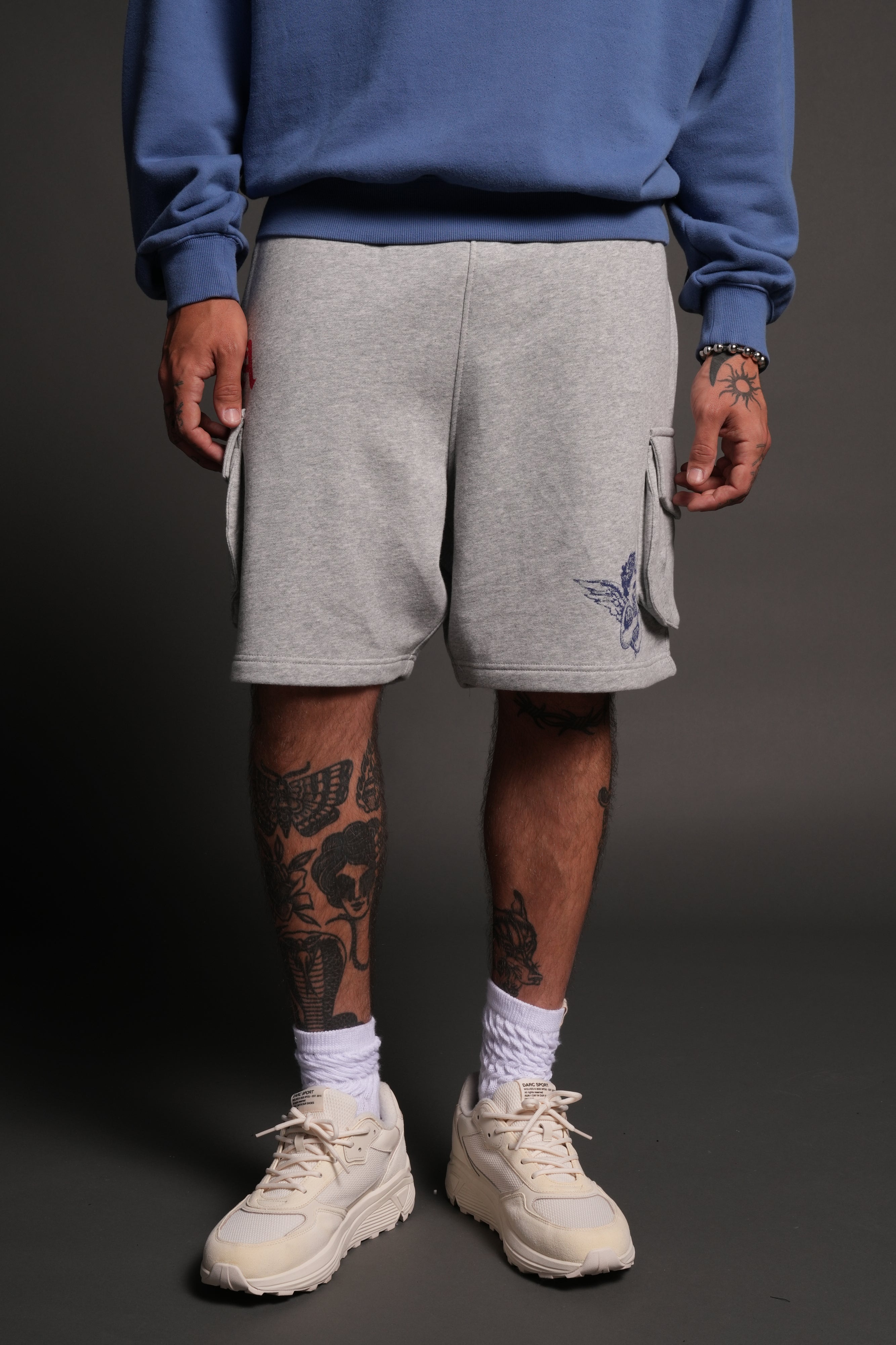 La Ca Frvr Cornell Cargo Sweat Shorts in Light Athletic Gray