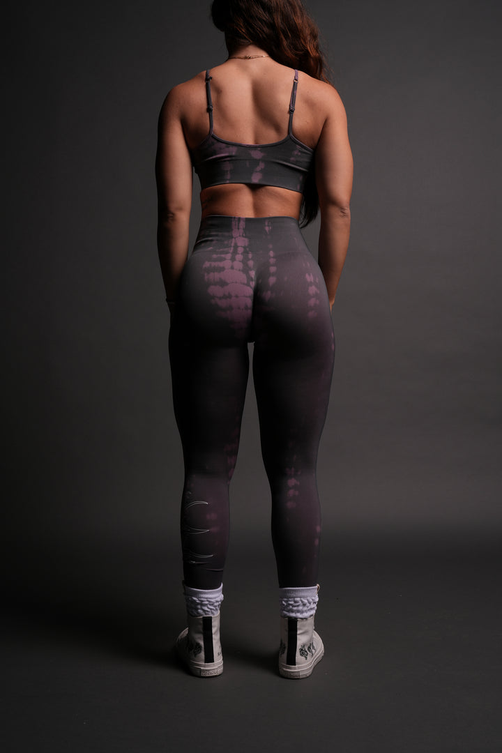 Hesh V3 "Everson Seamless" Scrunch Leggings in Cipher Purple Serpent