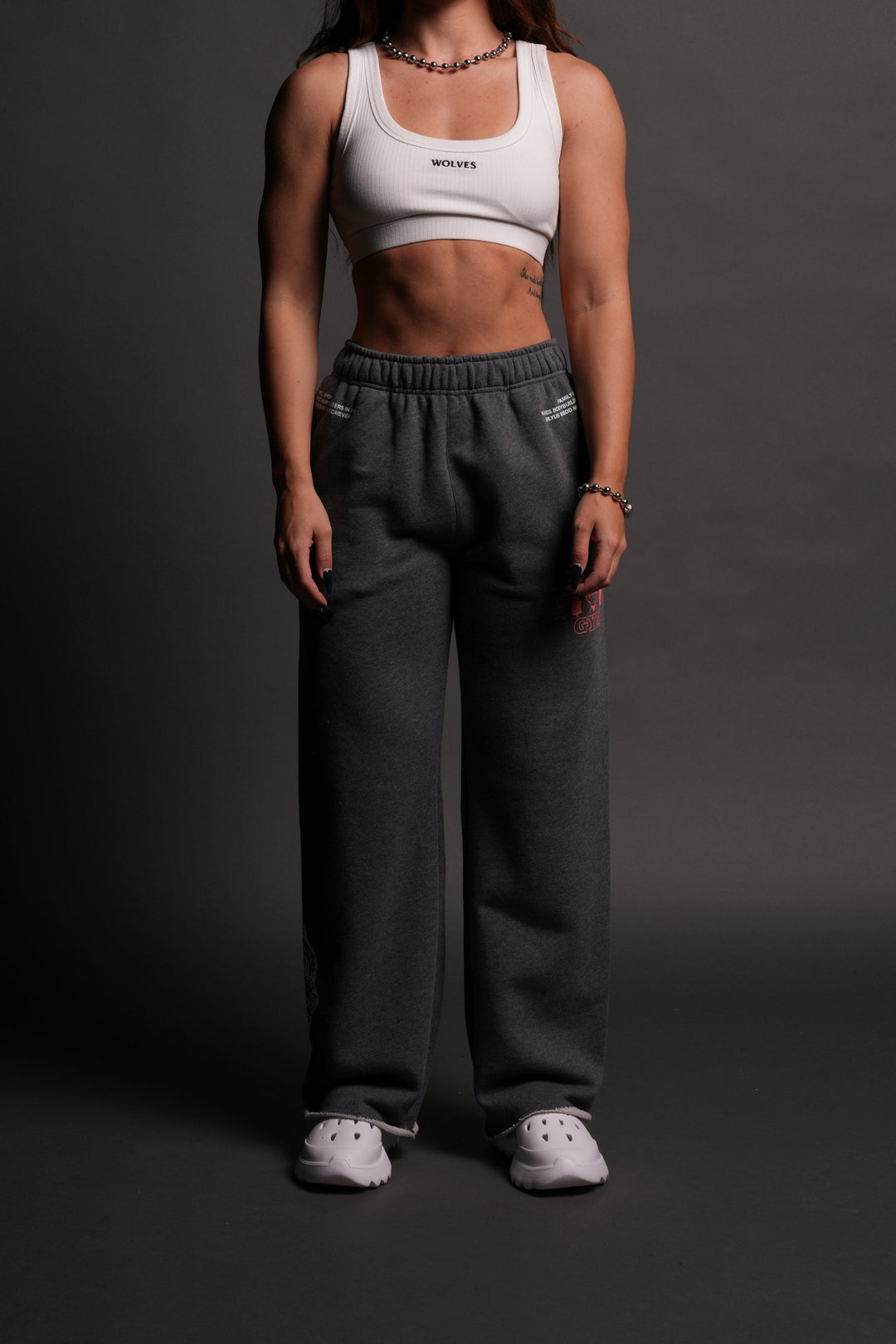 Big Wolf Powerhouse She Big Cozy Sweats in Darc Heather Gray