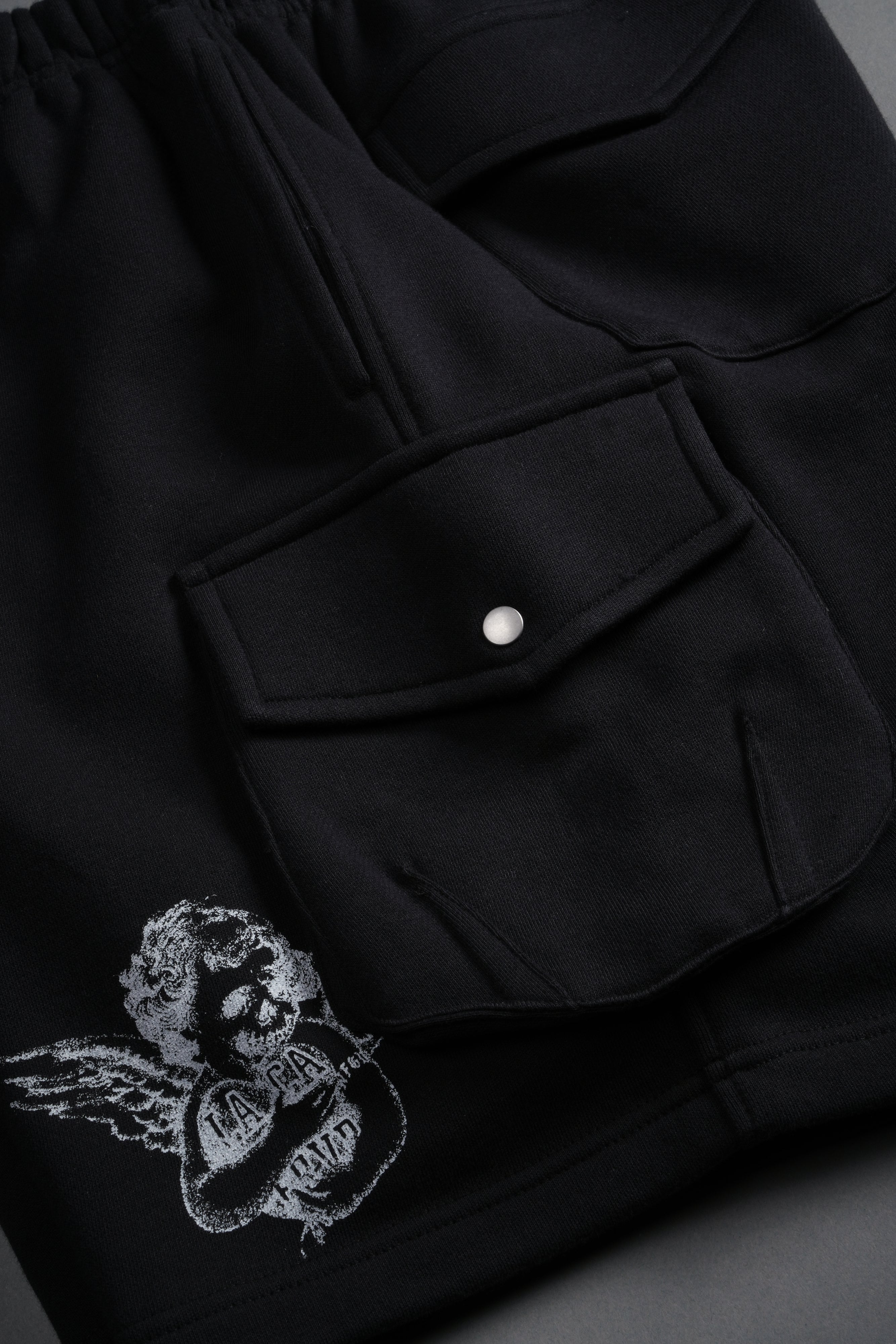 La Ca Frvr Cornell Cargo Sweat Shorts in Black