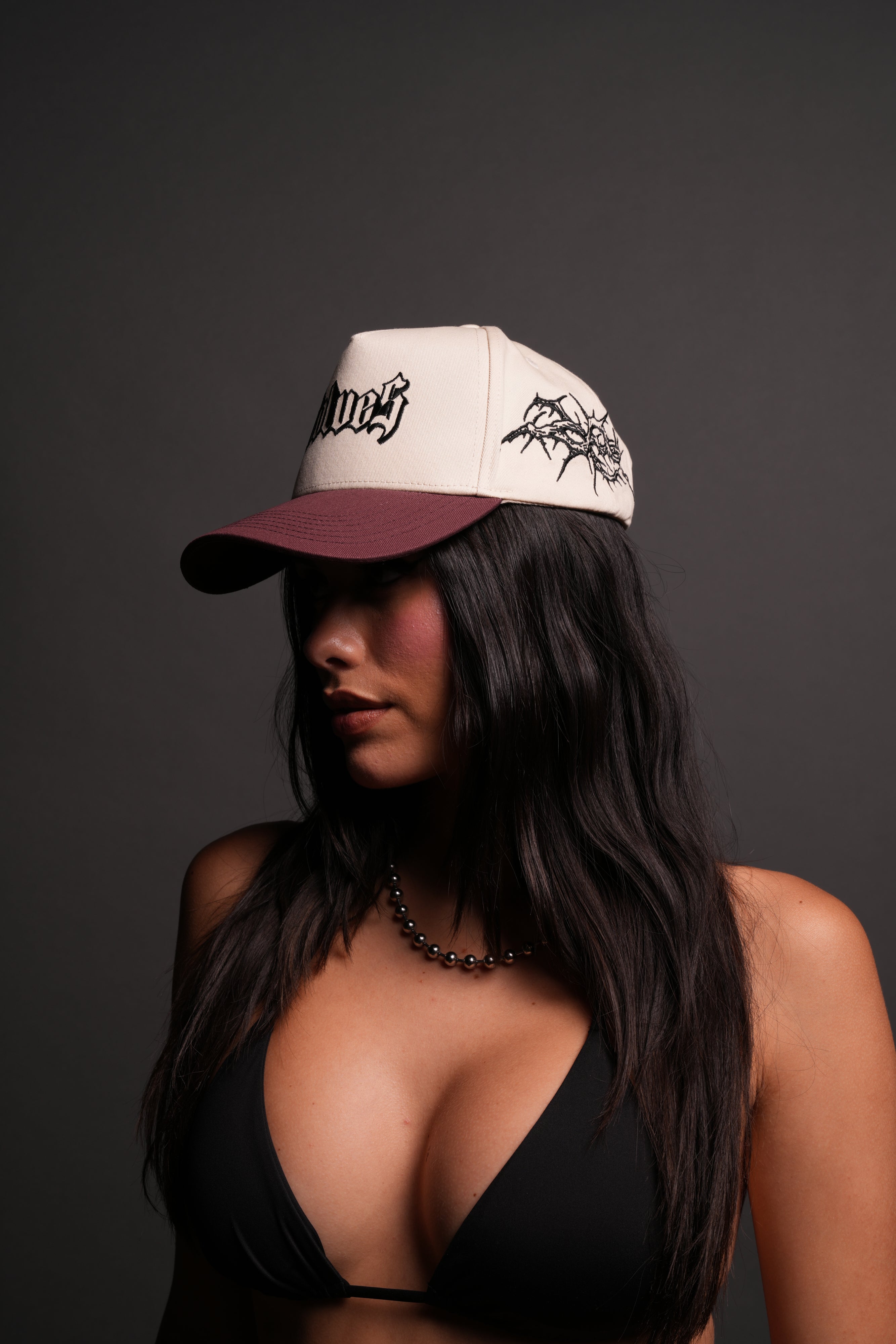 Thorns 5 Panel Hat in Cream/Oxblood