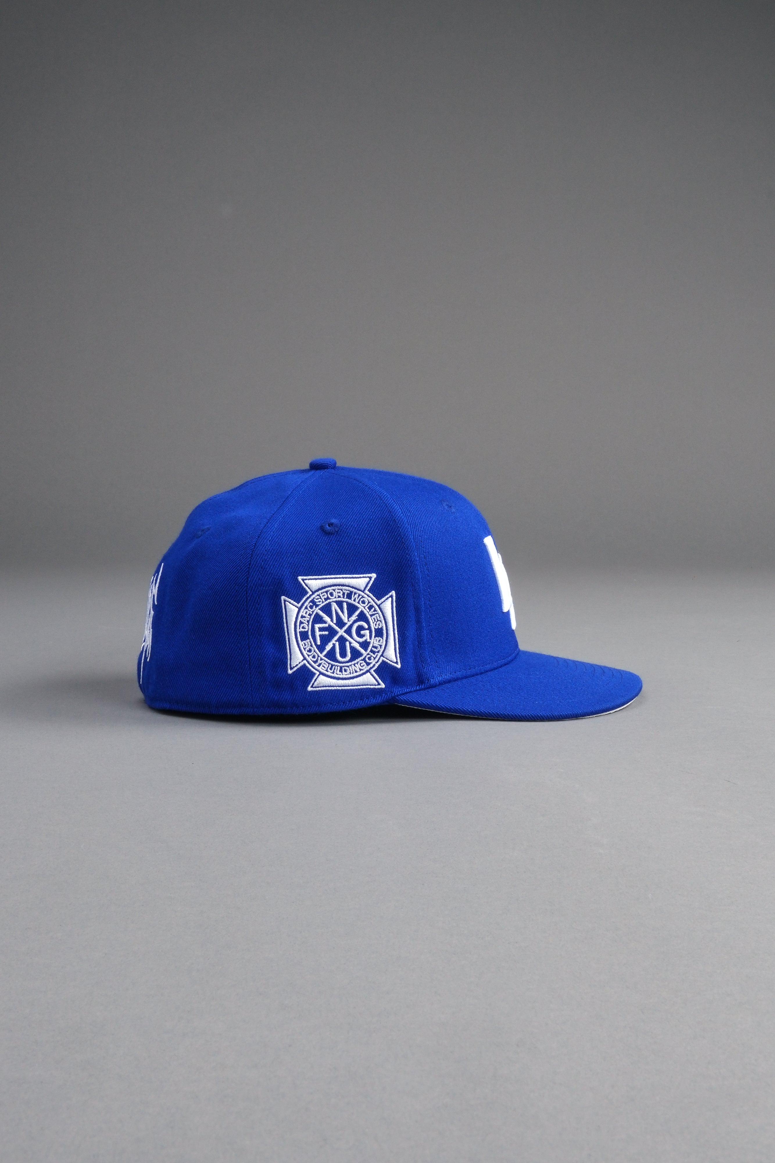 Los Angeles Forever Fitted Cap in La Blue