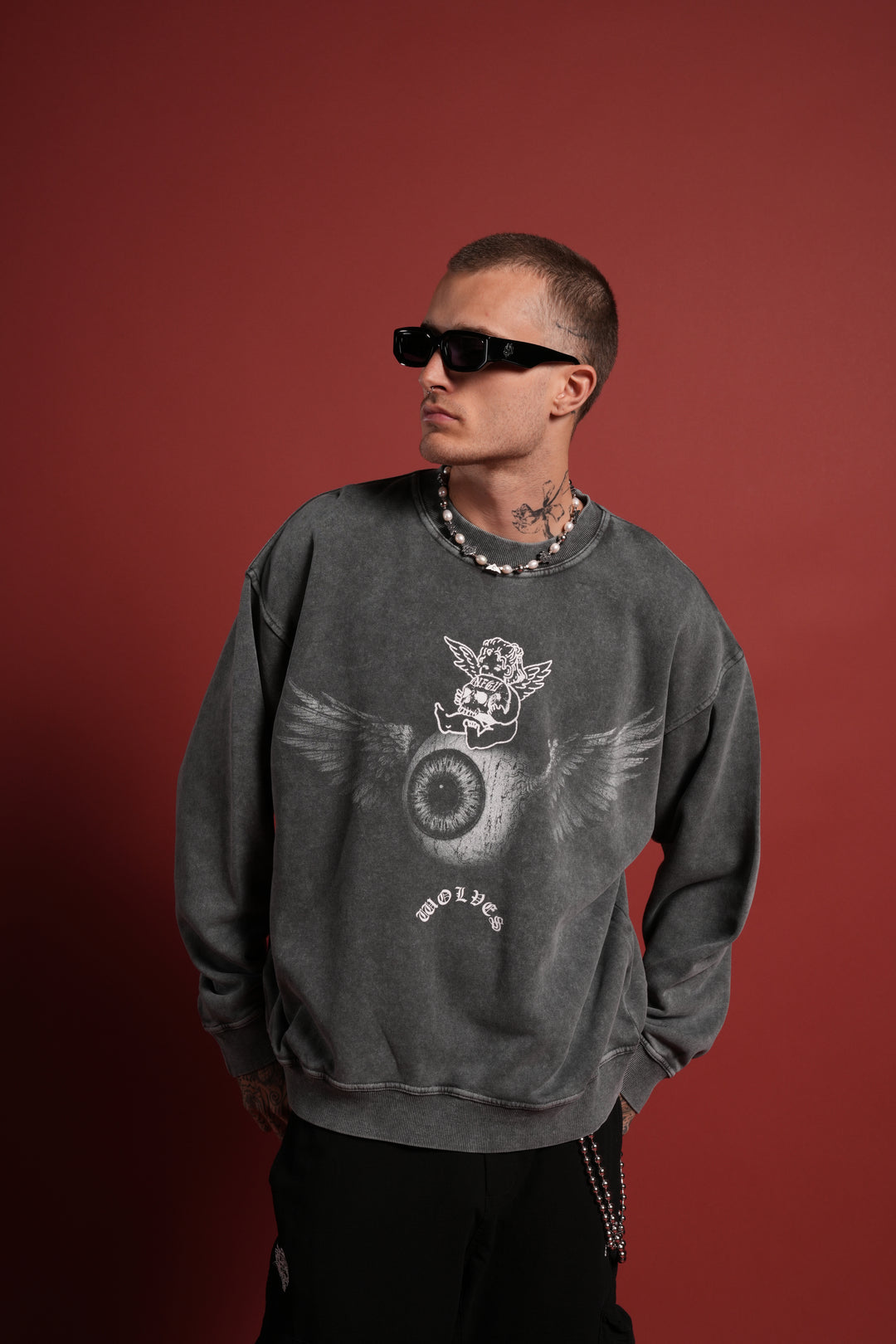 Flight Club London Crewneck in Wolf Gray
