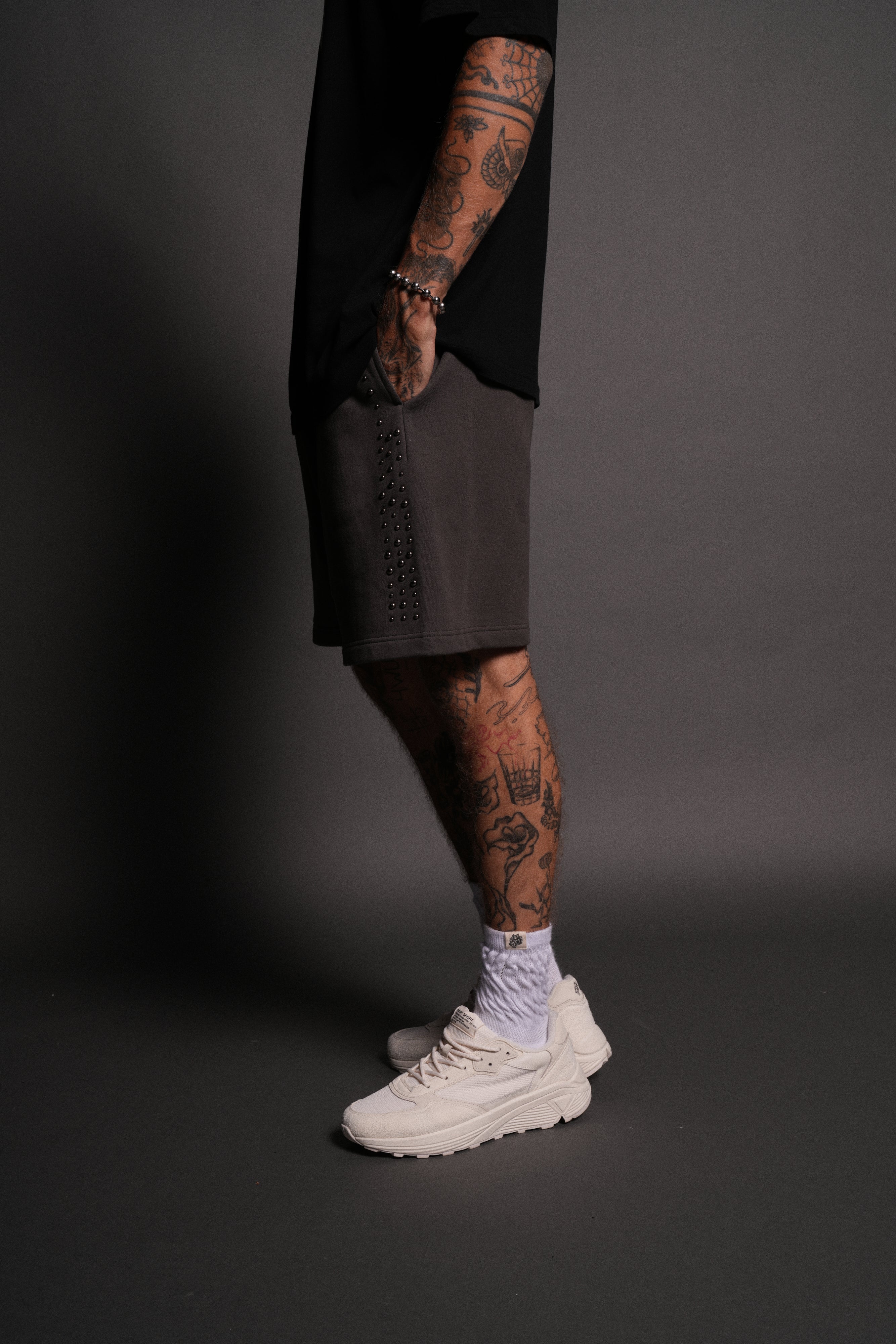 Stud Wolf Post Lounge Sweat Shorts in Wolf Gray
