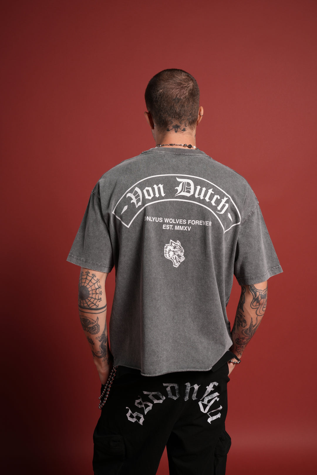 Darc Covenant Grunge Mid-Length Raw Hem Tee in Wolf Gray