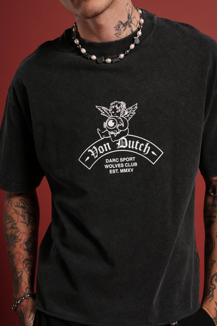 Darc Covenant Grunge Mid-Length Raw Hem Tee in Black